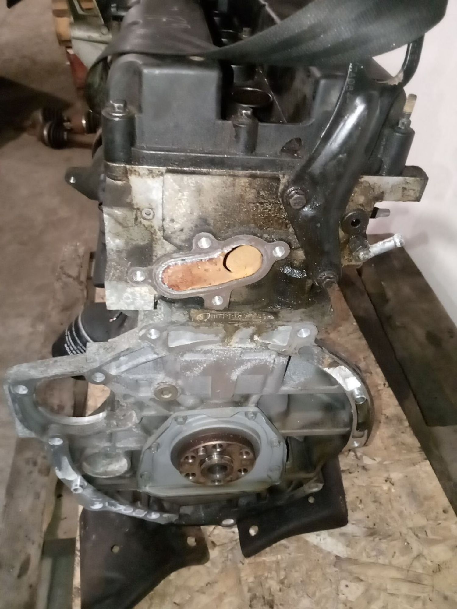 https://ycs.partsauto.market/partsauto-images/thmbs/userImages/a486c87f8955b6e25f9185efee619899/part/0d51f248-0e68-44be-998d-b72bfb1af4f1_1782453867227.jpg