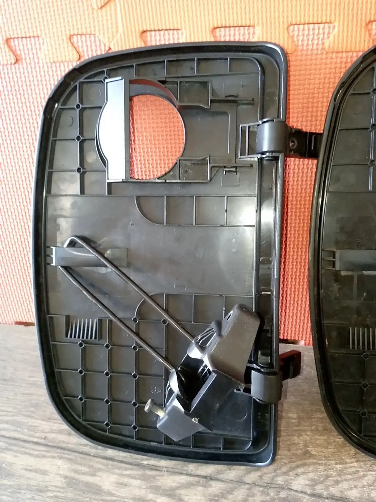 https://ycs.partsauto.market/partsauto-images/thmbs/userImages/a486c87f8955b6e25f9185efee619899/part/0d8bdd25-e8fb-4e05-a315-3b00729e28f5_1779344312763.jpg