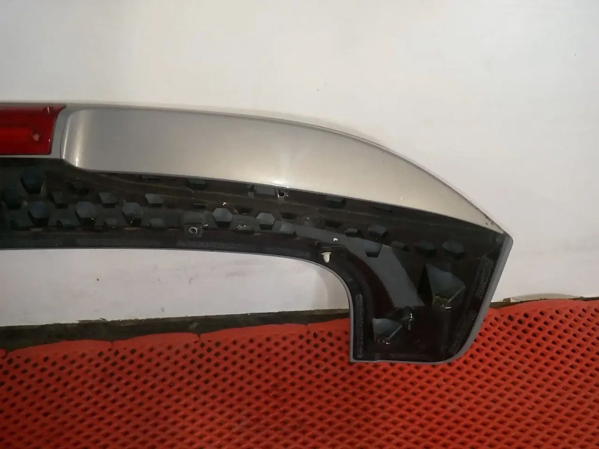 https://ycs.partsauto.market/partsauto-images/thmbs/userImages/a486c87f8955b6e25f9185efee619899/part/0e4ca554-5033-470e-b5b3-f47ac05bda58_1780044067433.jpg