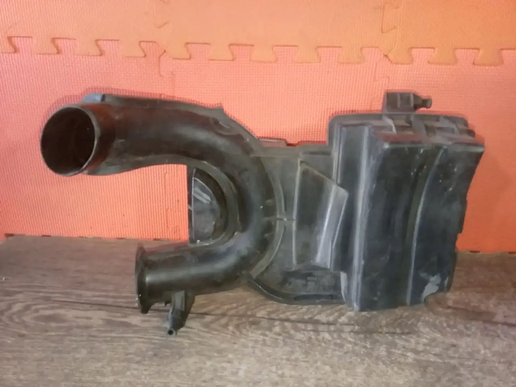 https://ycs.partsauto.market/partsauto-images/thmbs/userImages/a486c87f8955b6e25f9185efee619899/part/0efa788e-dd23-449c-ac85-17f4b58d14e8_1775854727205.jpg
