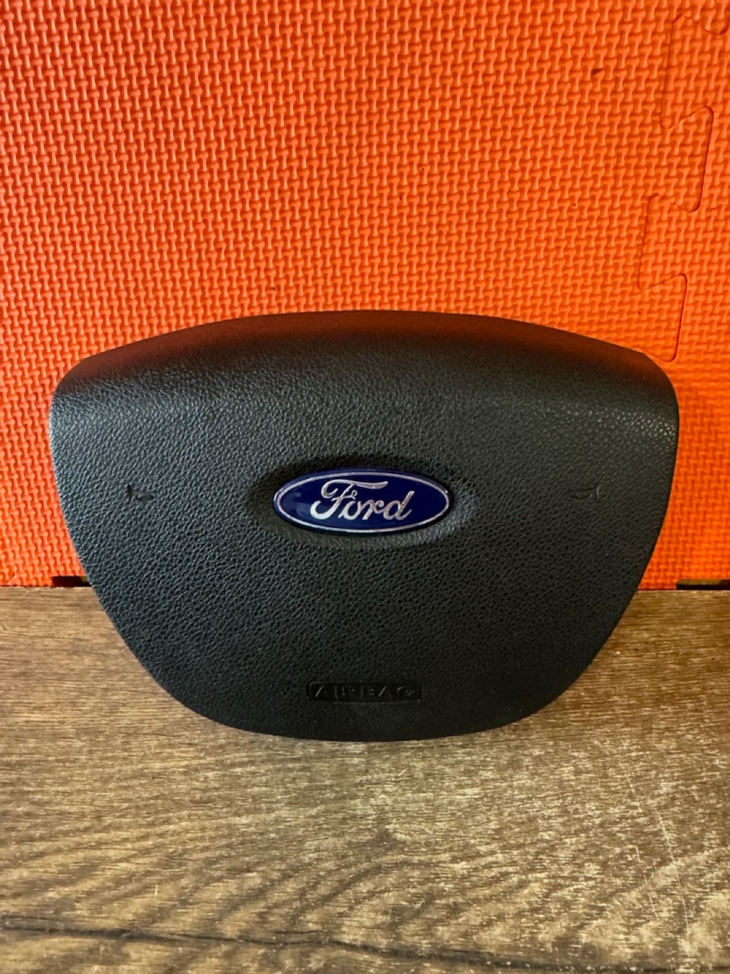 https://ycs.partsauto.market/partsauto-images/thmbs/userImages/a486c87f8955b6e25f9185efee619899/part/12e81772-980b-45b0-951f-0ccdfac6ef39_1778190081497.jpg