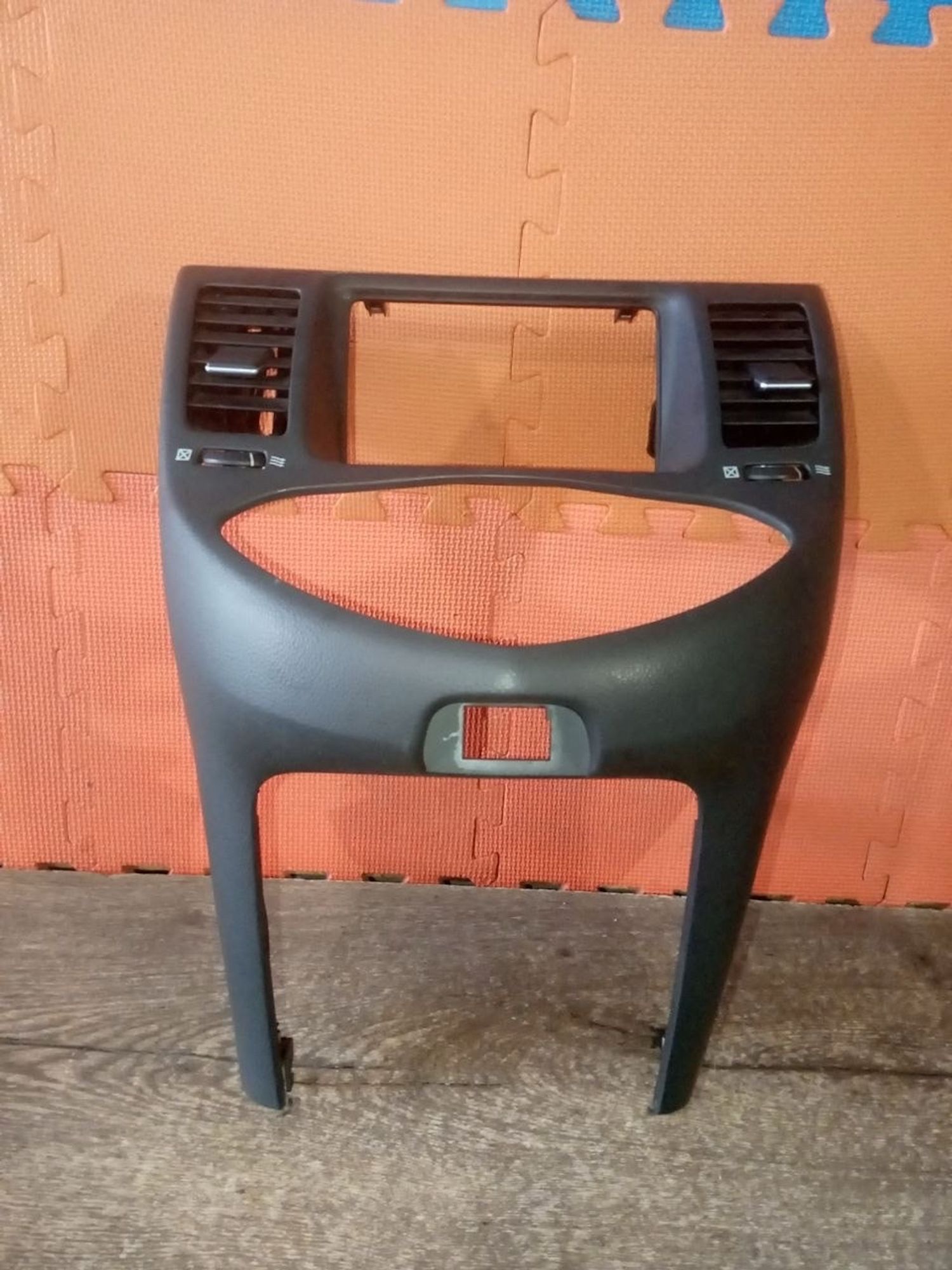 https://ycs.partsauto.market/partsauto-images/thmbs/userImages/a486c87f8955b6e25f9185efee619899/part/13e96c4b-1df8-43fb-9b8a-87862fccf6d2_1775855416372.jpg