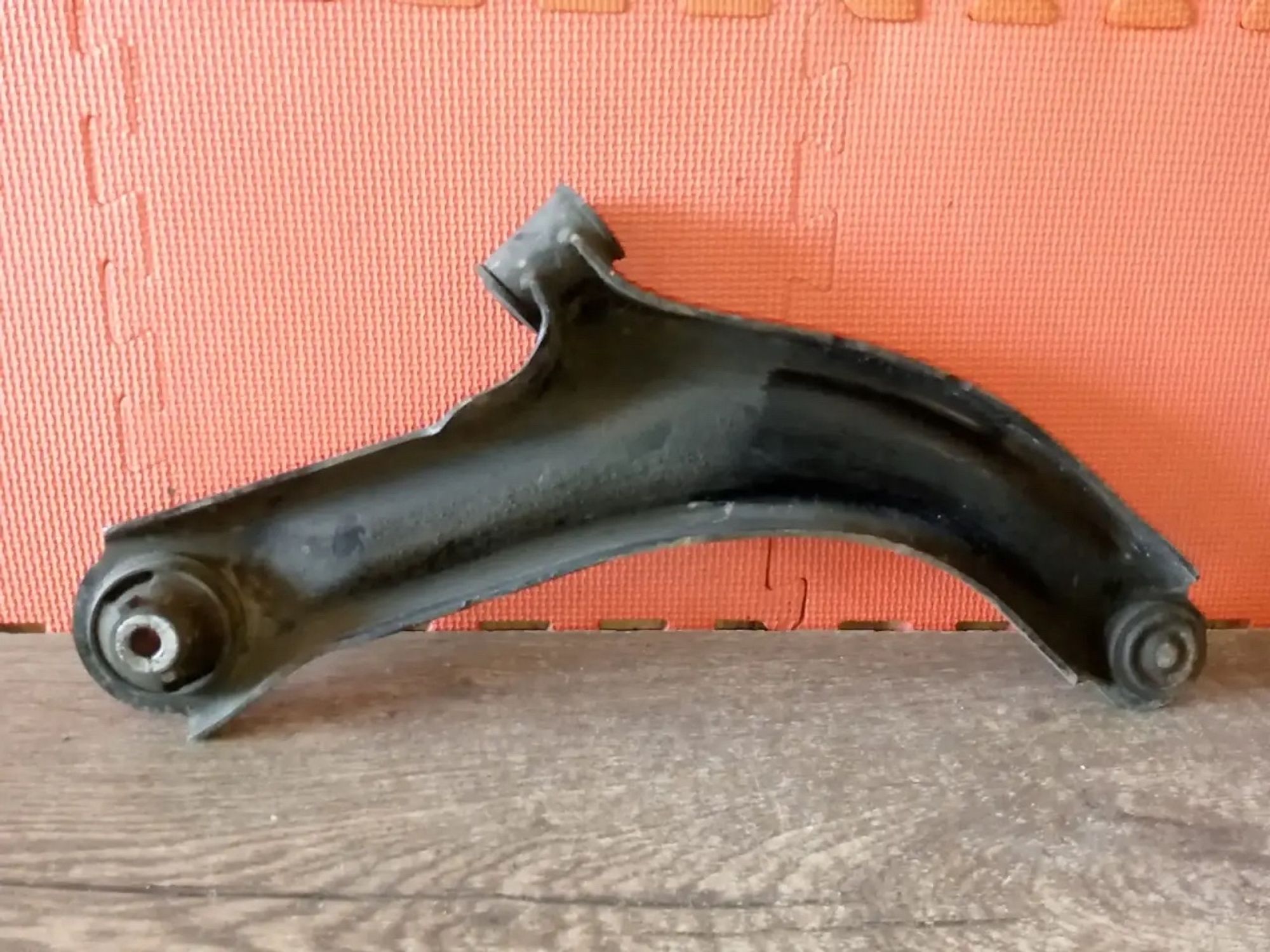 https://ycs.partsauto.market/partsauto-images/thmbs/userImages/a486c87f8955b6e25f9185efee619899/part/1457944b-a1dd-4196-a1da-595210b1134b_1779793136960.jpg