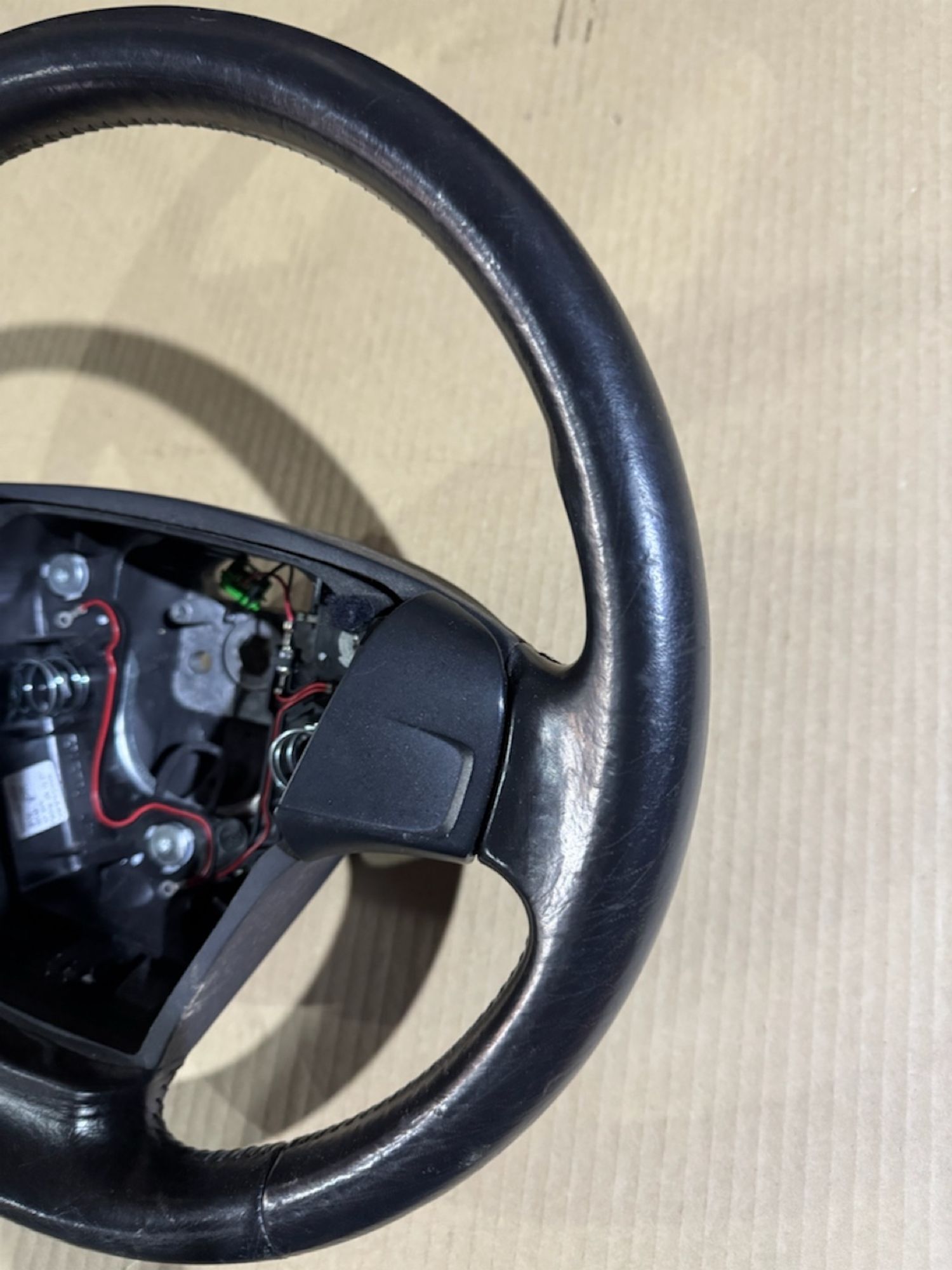 https://ycs.partsauto.market/partsauto-images/thmbs/userImages/a486c87f8955b6e25f9185efee619899/part/14f8cf38-bc9a-4df5-b71c-70971bda9e0f_1784748415678.jpg