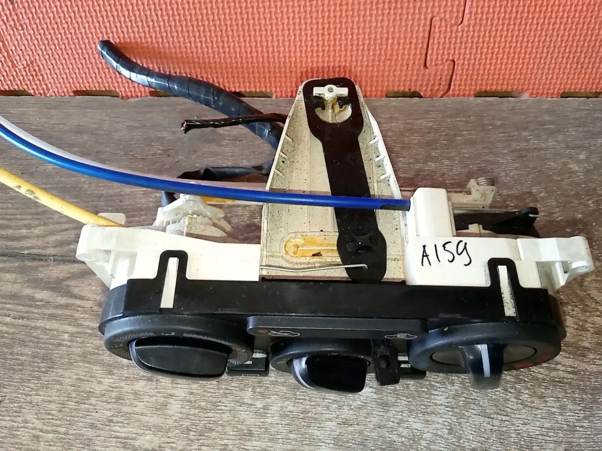 https://ycs.partsauto.market/partsauto-images/thmbs/userImages/a486c87f8955b6e25f9185efee619899/part/15765194-4d46-4250-a6b4-c944cda0447f_1779785880643.jpg