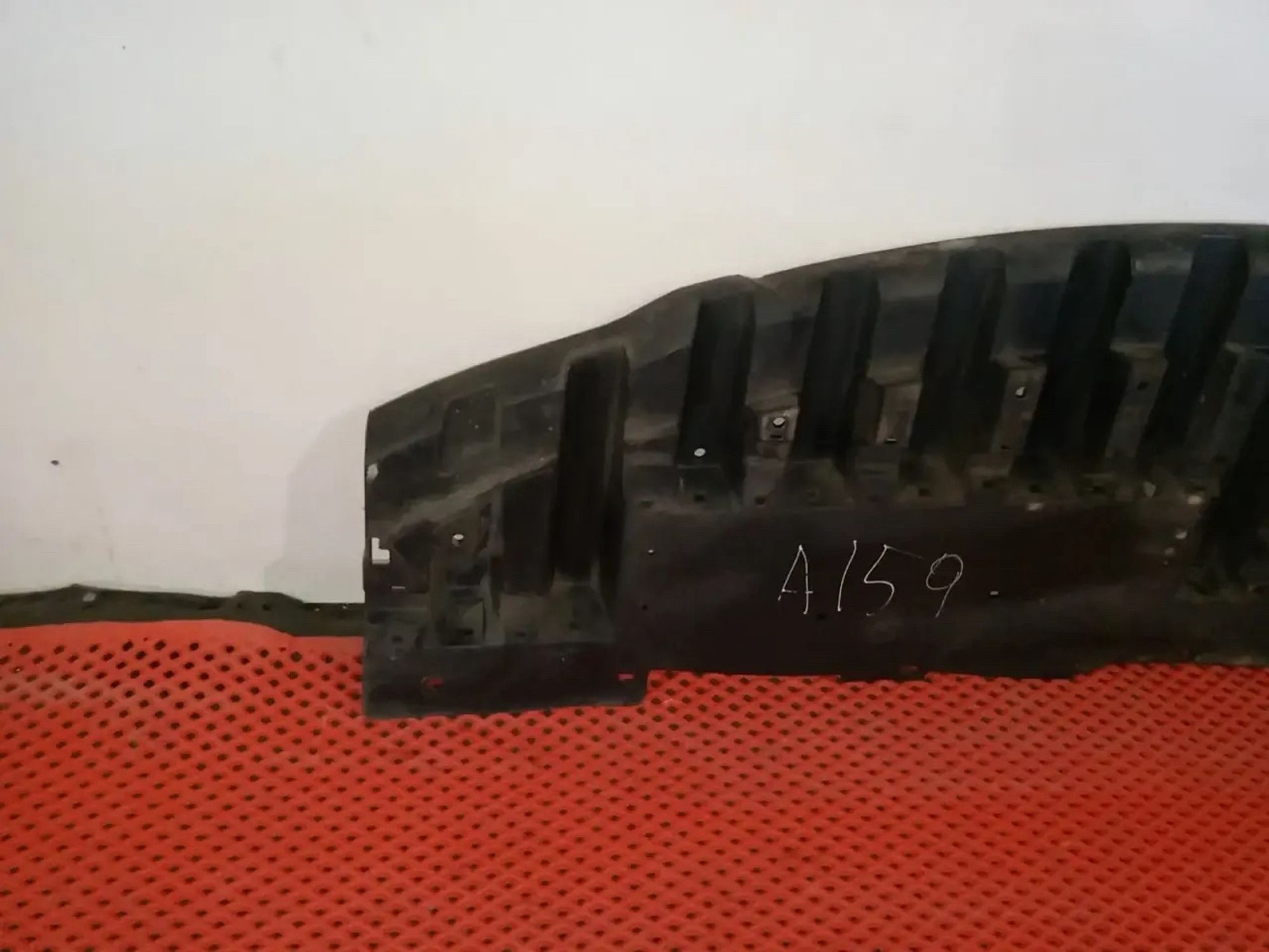 https://ycs.partsauto.market/partsauto-images/thmbs/userImages/a486c87f8955b6e25f9185efee619899/part/15b932b2-28ed-47a0-a8f9-d13d971278c5_1779051724865.jpg