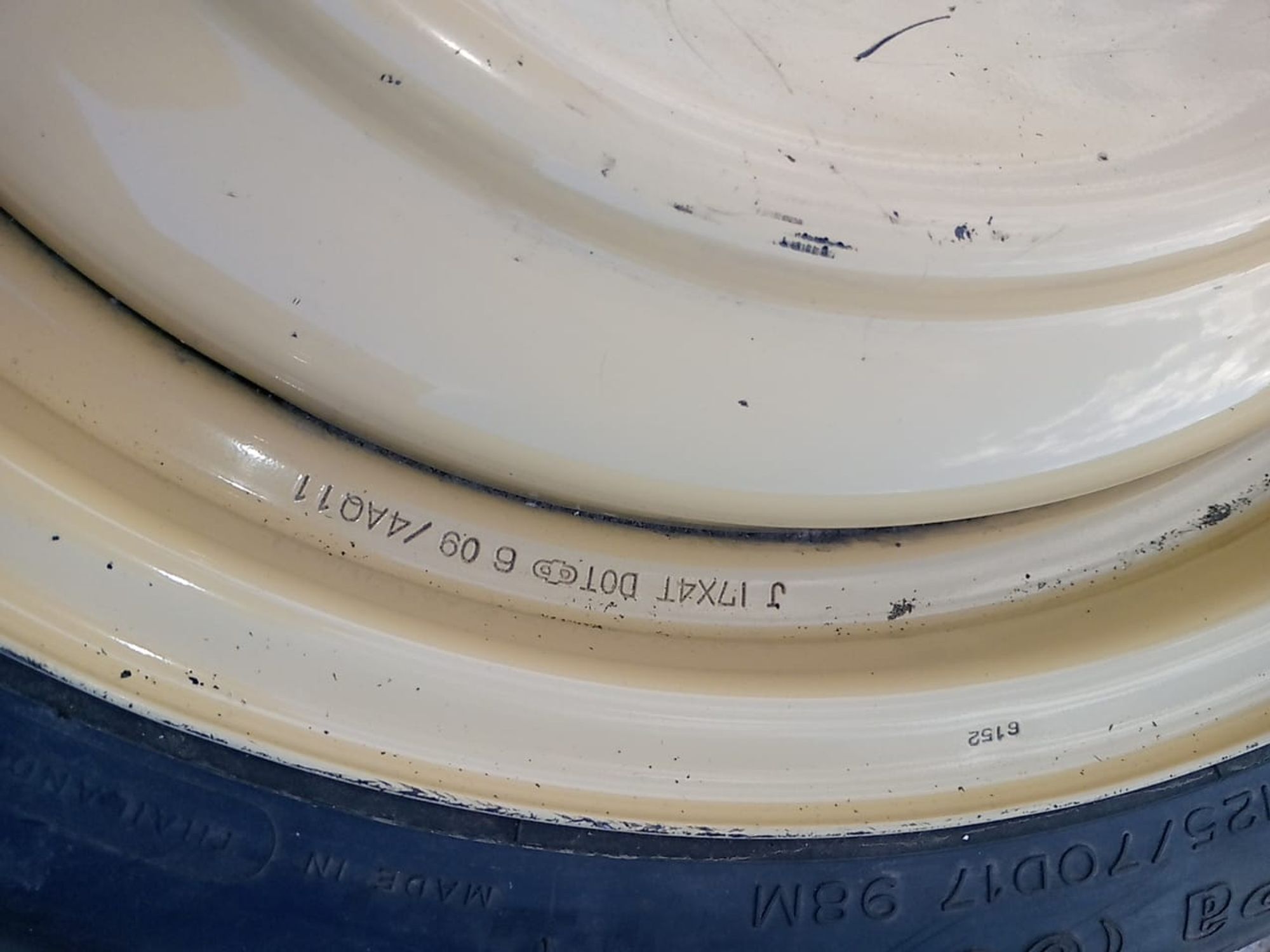 https://ycs.partsauto.market/partsauto-images/thmbs/userImages/a486c87f8955b6e25f9185efee619899/part/16016738-3516-421e-9b64-a5db7104becb_1784635636911.jpg