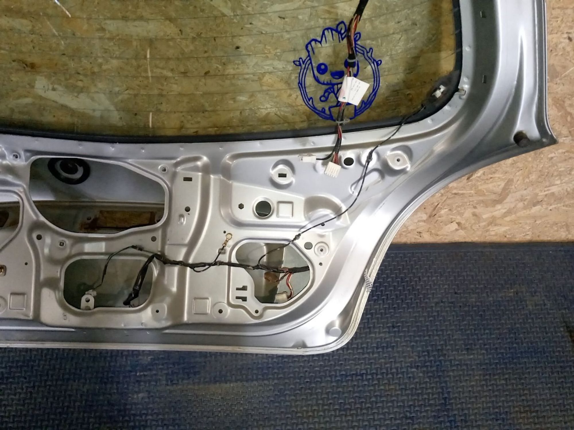 https://ycs.partsauto.market/partsauto-images/thmbs/userImages/a486c87f8955b6e25f9185efee619899/part/17989008-0bc7-4b56-9d58-ea9384017a65_1782455193212.jpg