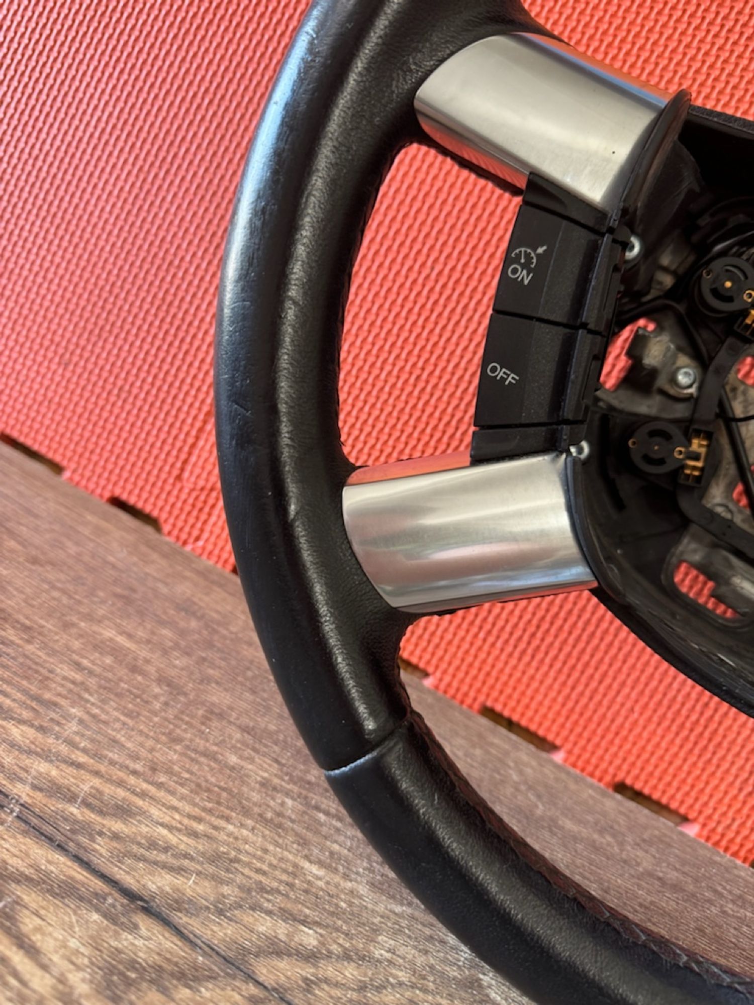 https://ycs.partsauto.market/partsauto-images/thmbs/userImages/a486c87f8955b6e25f9185efee619899/part/17b88e42-7cc3-453c-a132-7cb99d44b888_1779051662878.jpg