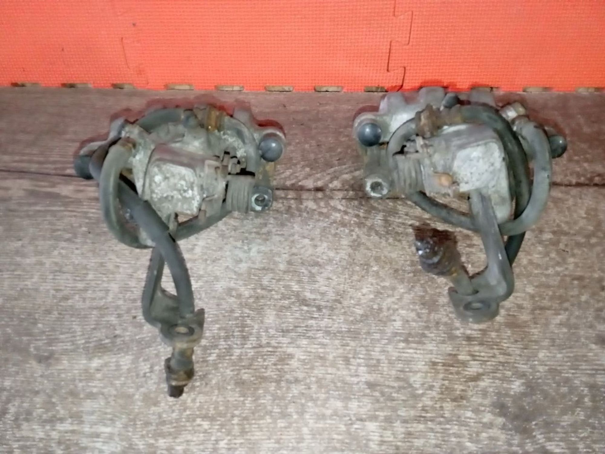 https://ycs.partsauto.market/partsauto-images/thmbs/userImages/a486c87f8955b6e25f9185efee619899/part/1a2175d1-b007-481f-a27f-134d8bdadb86_1775856250653.jpg
