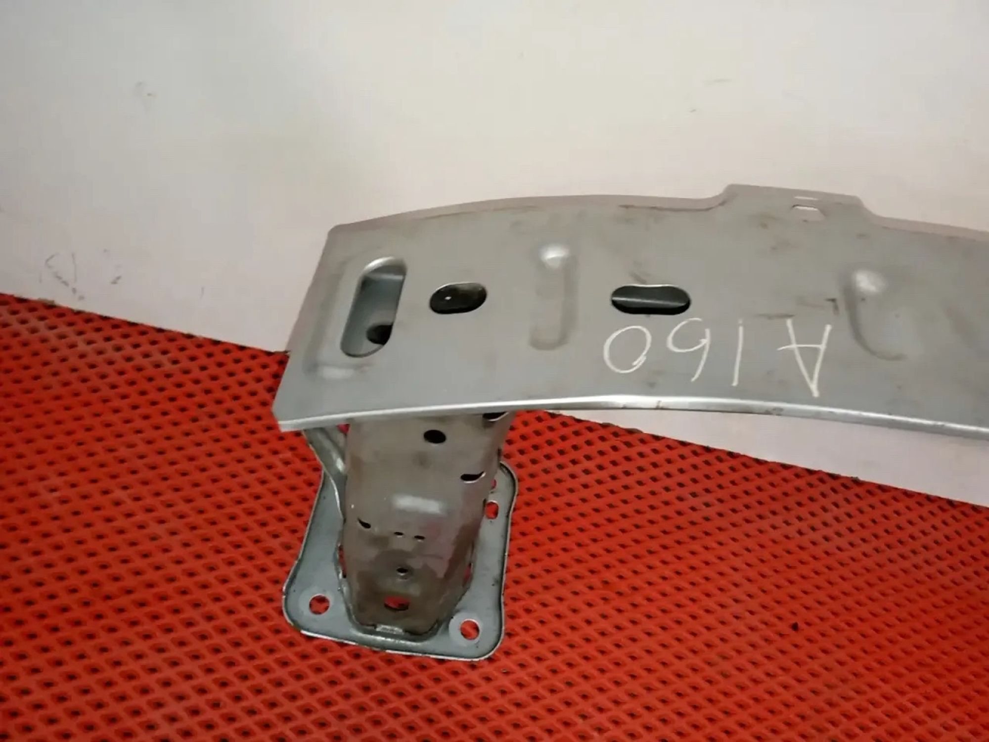 https://ycs.partsauto.market/partsauto-images/thmbs/userImages/a486c87f8955b6e25f9185efee619899/part/1a5f94b2-3267-4ccd-99a0-9f608cb4b039_1778653135852.jpg