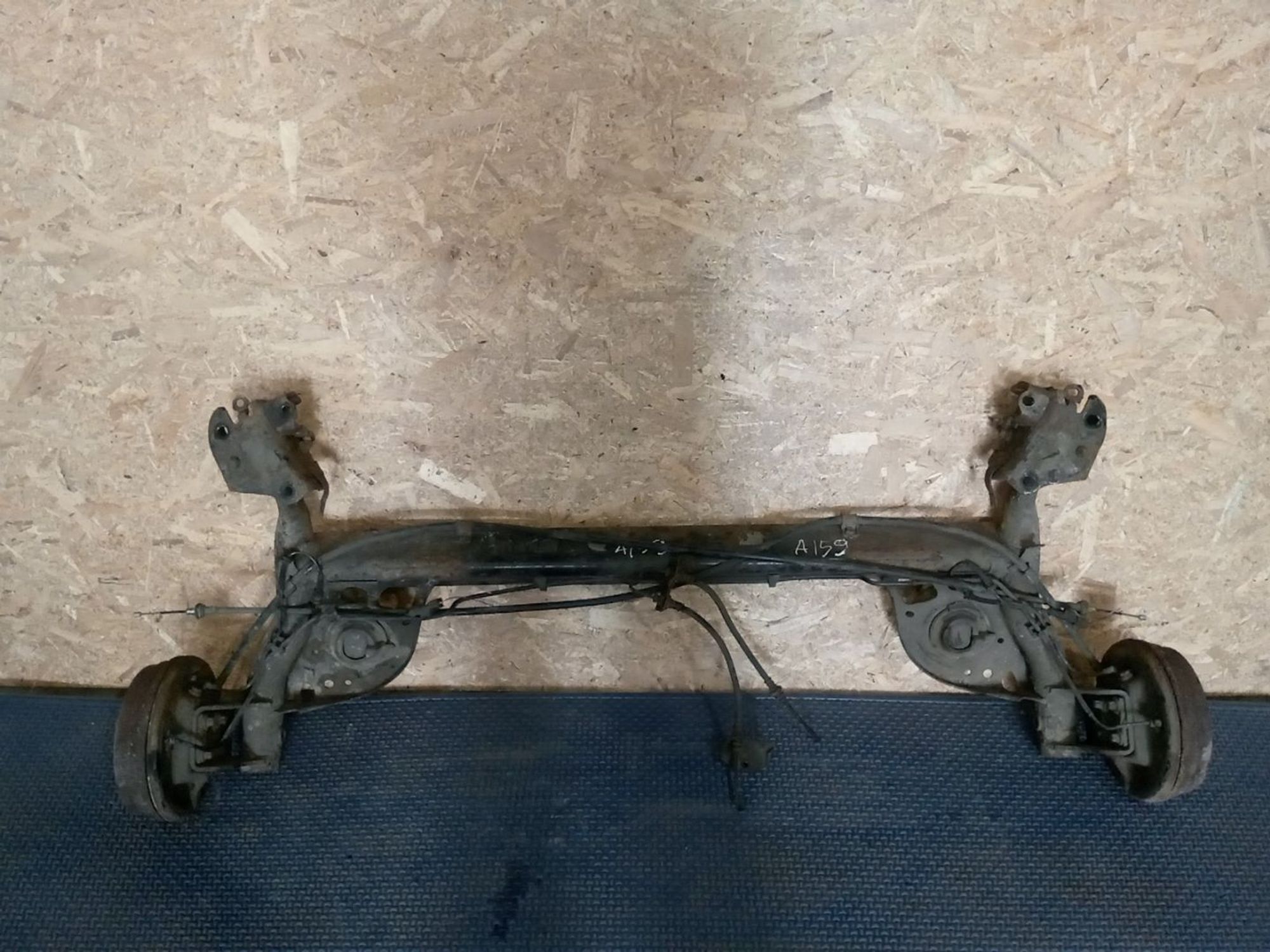 https://ycs.partsauto.market/partsauto-images/thmbs/userImages/a486c87f8955b6e25f9185efee619899/part/1b39d132-96d8-438d-8bd5-2f78b21c5e23_1782455790838.jpg