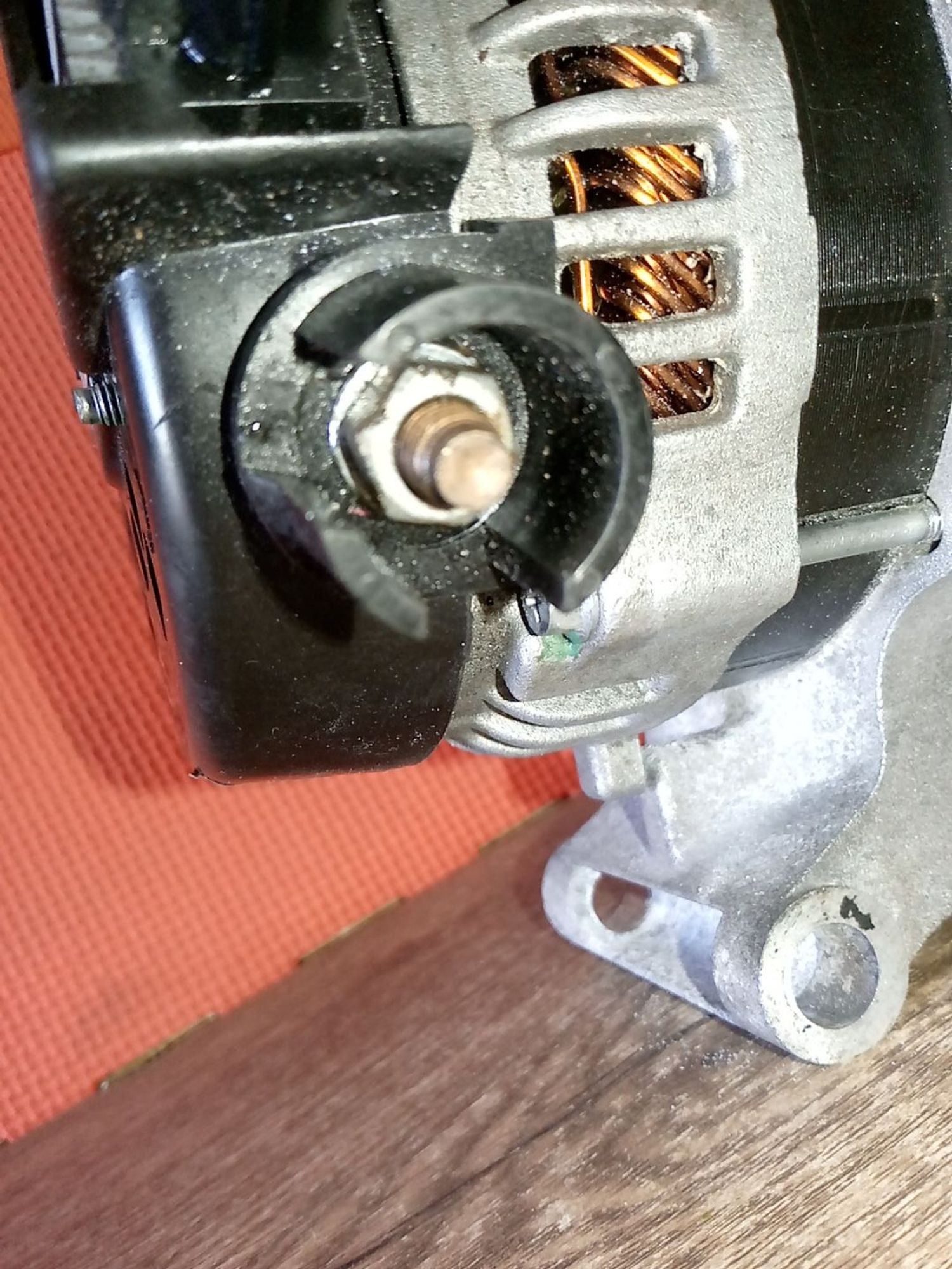 https://ycs.partsauto.market/partsauto-images/thmbs/userImages/a486c87f8955b6e25f9185efee619899/part/1ebbe5b1-dbed-494b-9f9c-da21ae3194cf_1782454464660.jpg