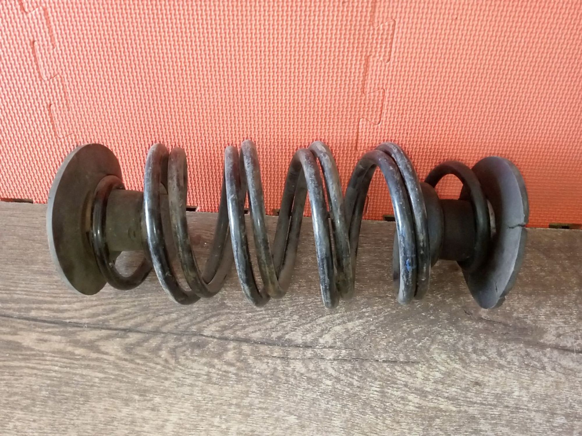https://ycs.partsauto.market/partsauto-images/thmbs/userImages/a486c87f8955b6e25f9185efee619899/part/24256866-4c4f-400b-8630-ecc2242f444b_1782455642625.jpg