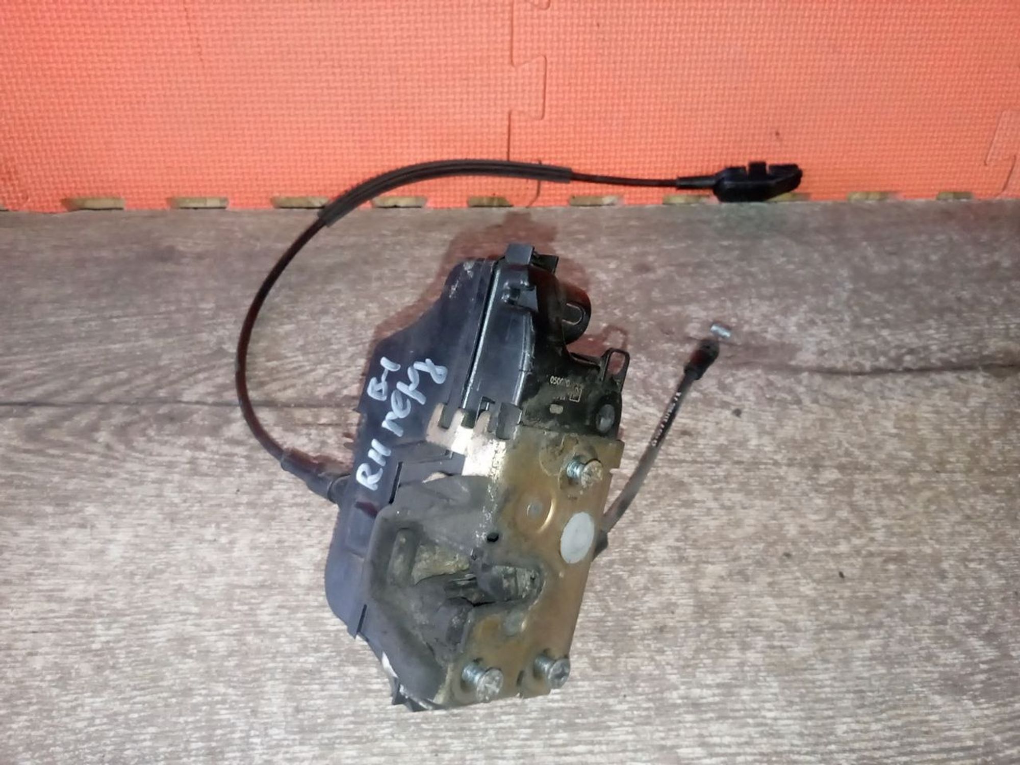 https://ycs.partsauto.market/partsauto-images/thmbs/userImages/a486c87f8955b6e25f9185efee619899/part/24ac4fb9-a4e5-472e-bc9c-4a1a720d782e_1775856525182.jpg