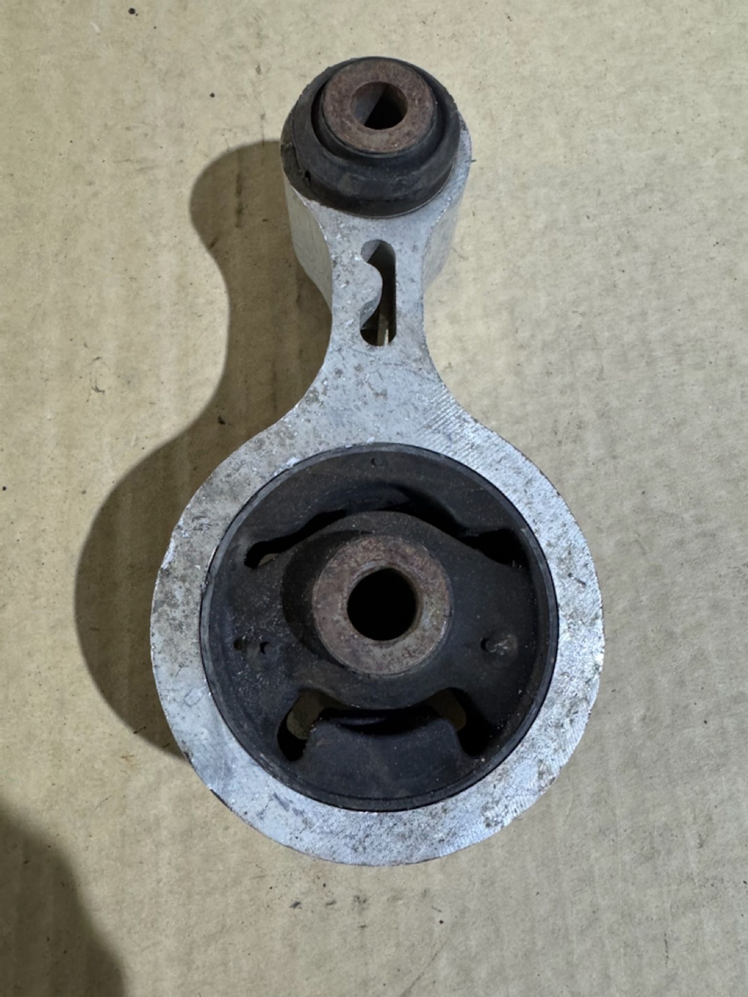 https://ycs.partsauto.market/partsauto-images/thmbs/userImages/a486c87f8955b6e25f9185efee619899/part/261ae95b-ab87-42c0-8482-3aea336d8d89_1786351711941.jpg