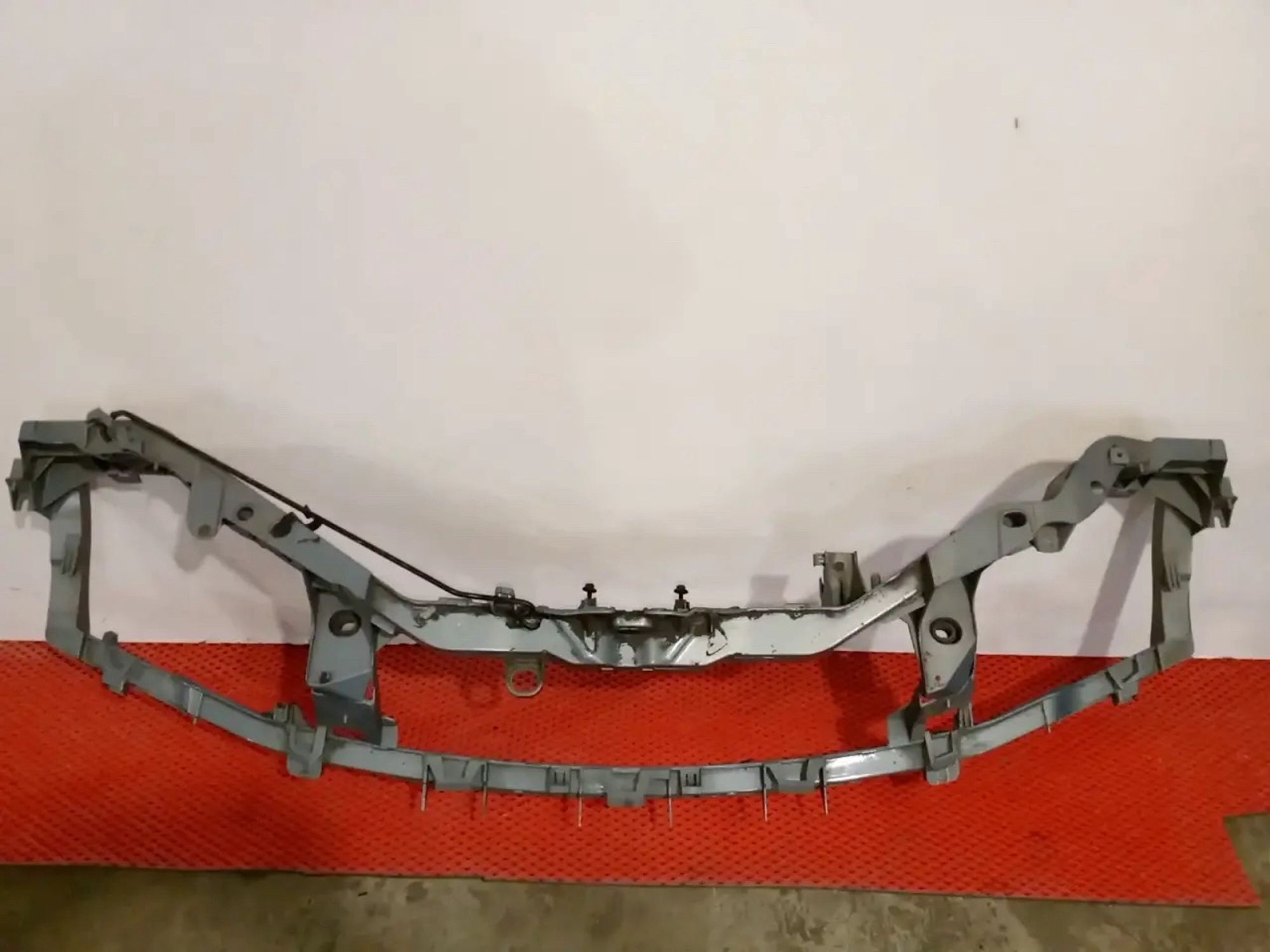 https://ycs.partsauto.market/partsauto-images/thmbs/userImages/a486c87f8955b6e25f9185efee619899/part/2676c9ad-c89e-4be1-aaca-d0bd2111f9b4_1778605941509.jpg