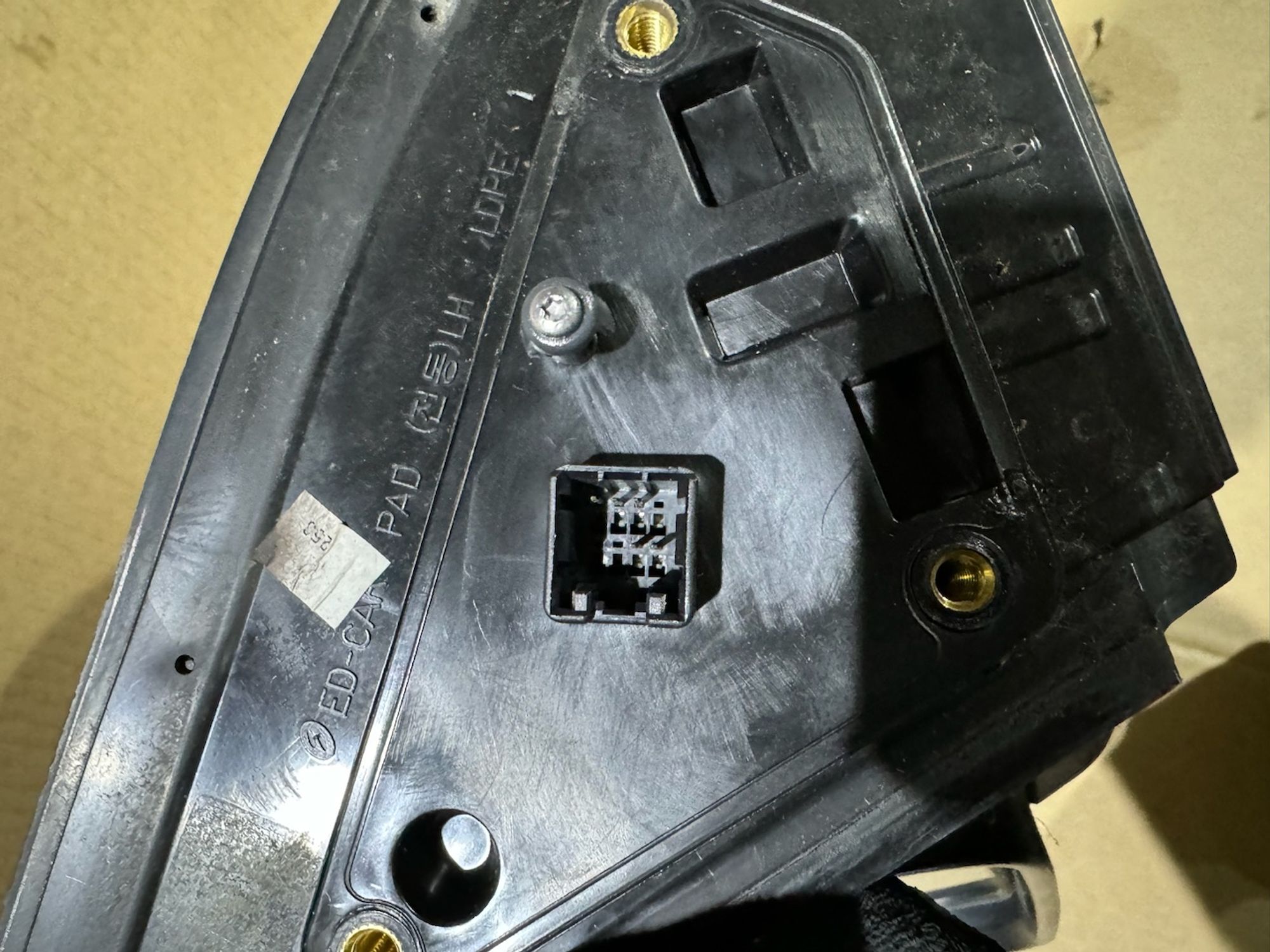 https://ycs.partsauto.market/partsauto-images/thmbs/userImages/a486c87f8955b6e25f9185efee619899/part/26d31e1e-3aae-46e0-bcc0-28c49375ba4b_1776857652392.jpg
