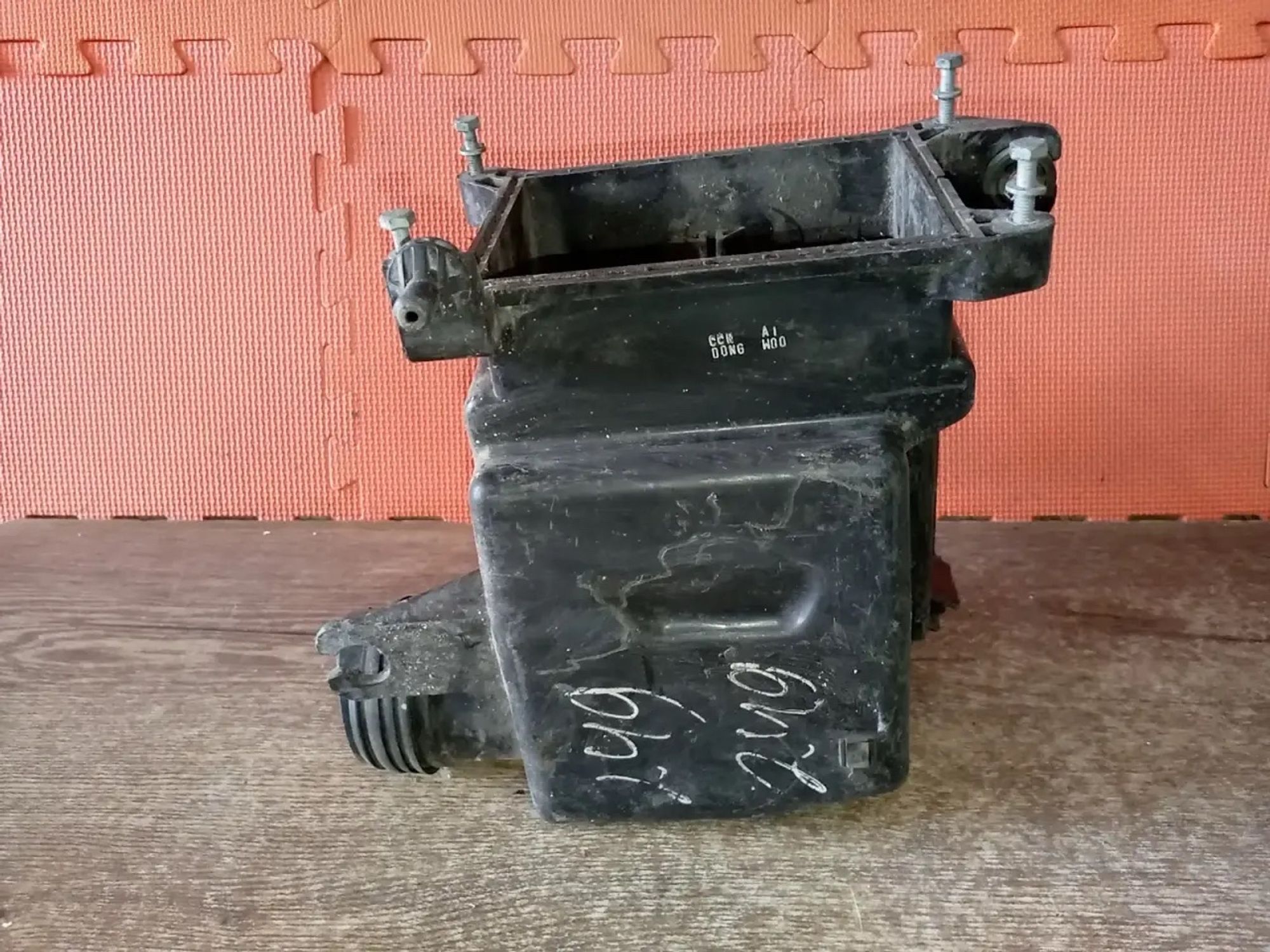 https://ycs.partsauto.market/partsauto-images/thmbs/userImages/a486c87f8955b6e25f9185efee619899/part/26ec464e-b20c-4561-9183-179fca4645f3_1786651662926.jpg