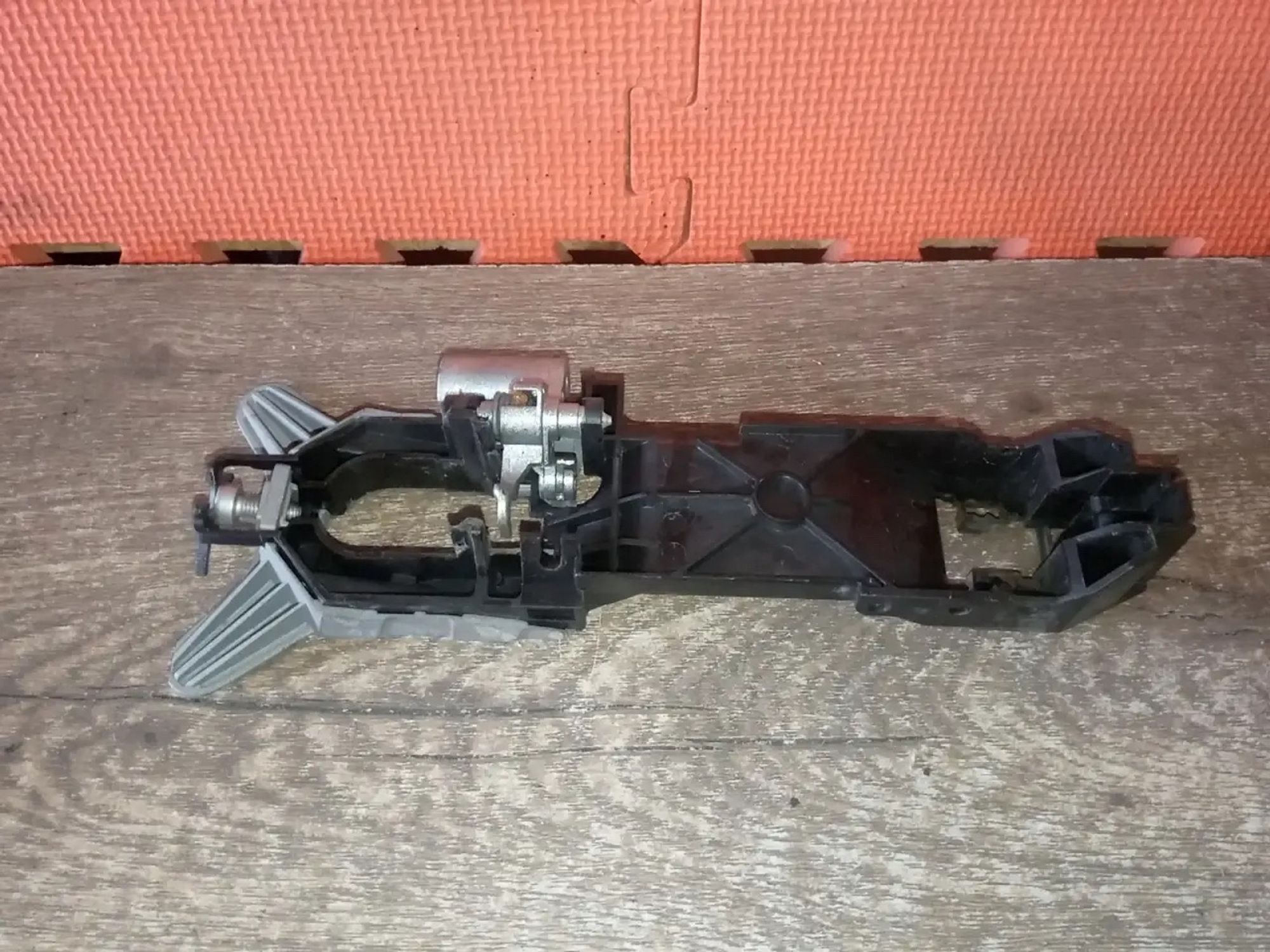 https://ycs.partsauto.market/partsauto-images/thmbs/userImages/a486c87f8955b6e25f9185efee619899/part/270ec50a-54ec-4536-942f-1cee1bdc6f14_1778190063514.jpg