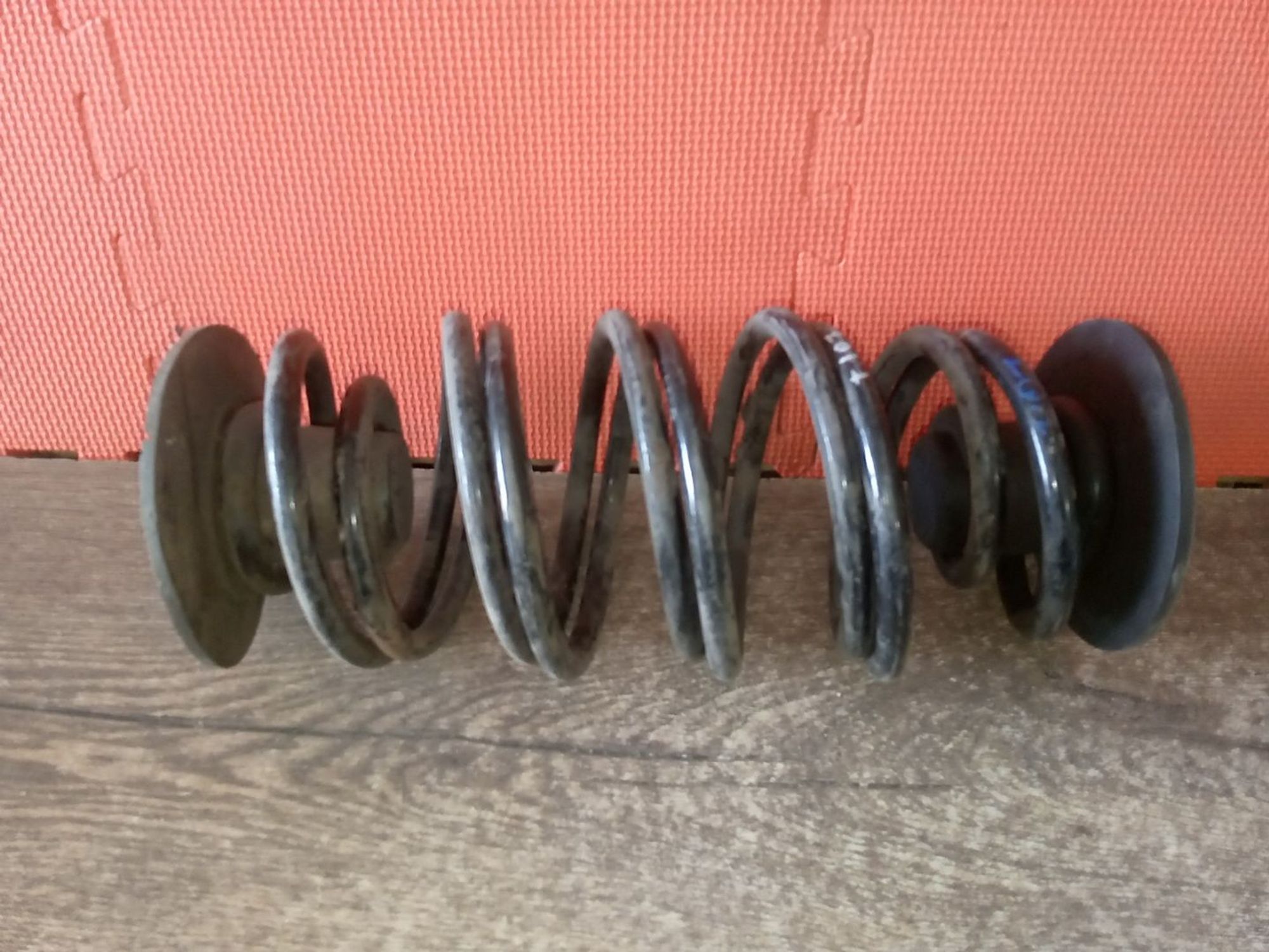 https://ycs.partsauto.market/partsauto-images/thmbs/userImages/a486c87f8955b6e25f9185efee619899/part/281934ab-171f-433a-973b-ce1e0e441b5e_1782455565797.jpg