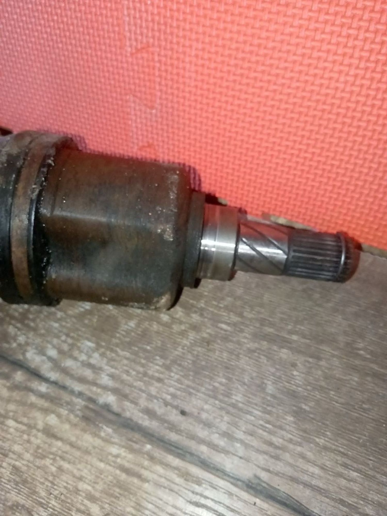 https://ycs.partsauto.market/partsauto-images/thmbs/userImages/a486c87f8955b6e25f9185efee619899/part/28f72d03-d693-40e8-b387-b8da9b2fe5a8_1775856282763.jpg