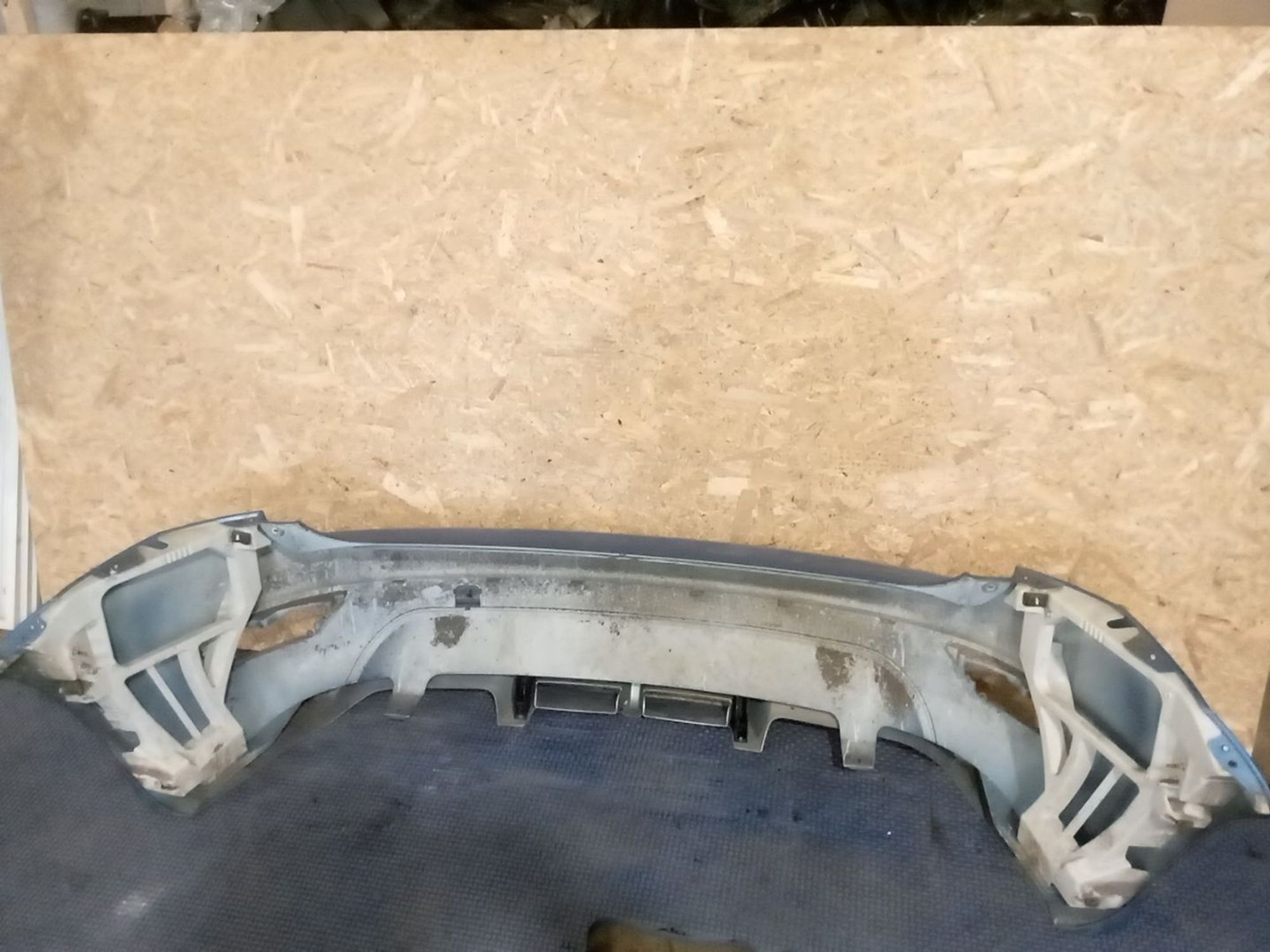 https://ycs.partsauto.market/partsauto-images/thmbs/userImages/a486c87f8955b6e25f9185efee619899/part/295cef62-d0f0-45e6-9707-01de88488b52_1782455434582.jpg