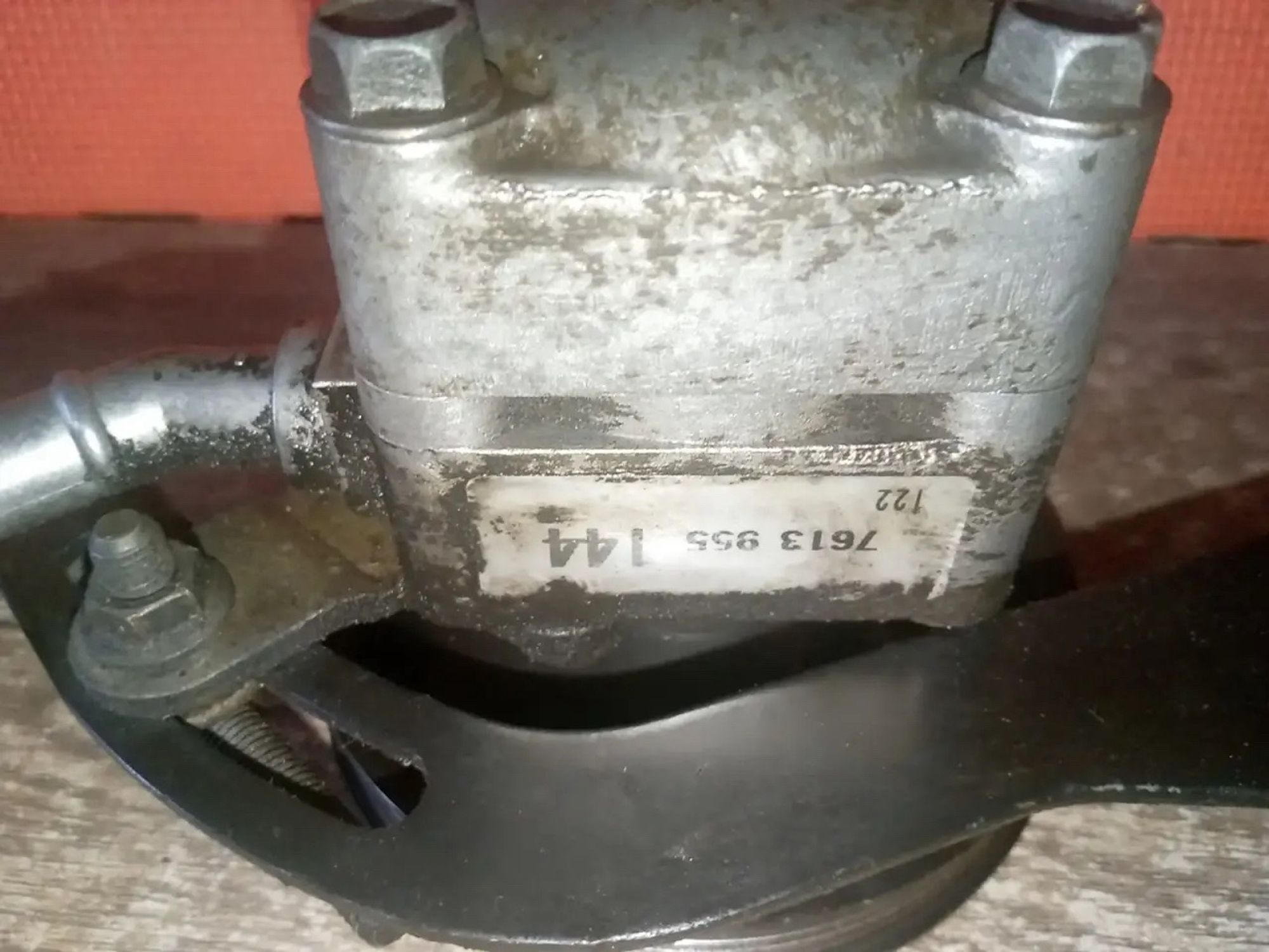 https://ycs.partsauto.market/partsauto-images/thmbs/userImages/a486c87f8955b6e25f9185efee619899/part/2ad60fbd-8864-4199-95a2-309c60202fe6_1775854276477.jpg