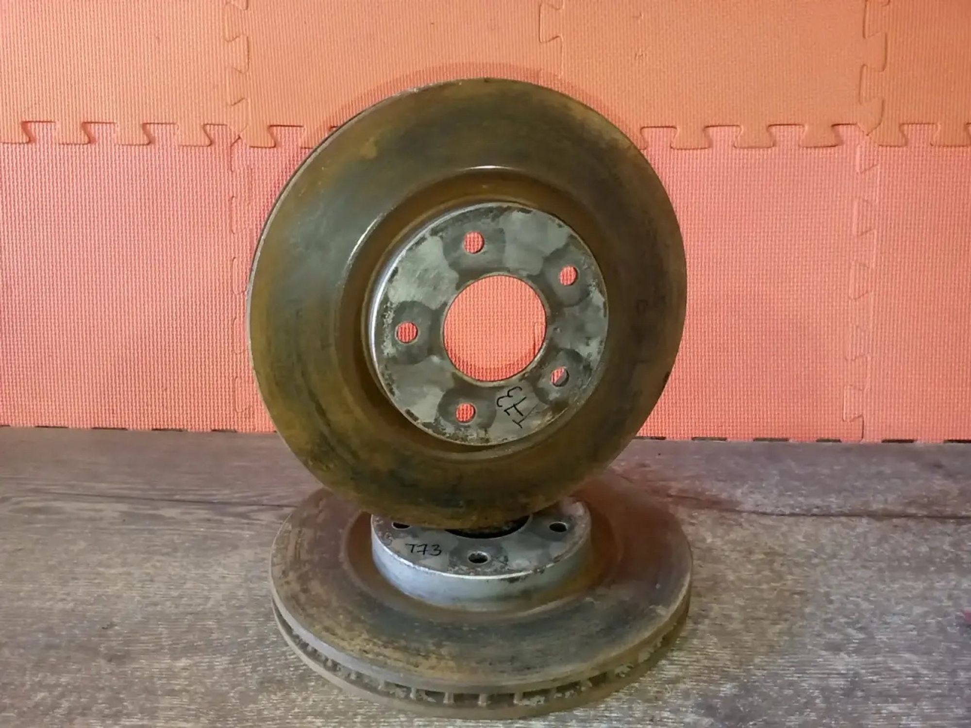 https://ycs.partsauto.market/partsauto-images/thmbs/userImages/a486c87f8955b6e25f9185efee619899/part/2b46b688-d18c-4ab1-a9a5-2fe8f93dc41d_1786647925231.jpg