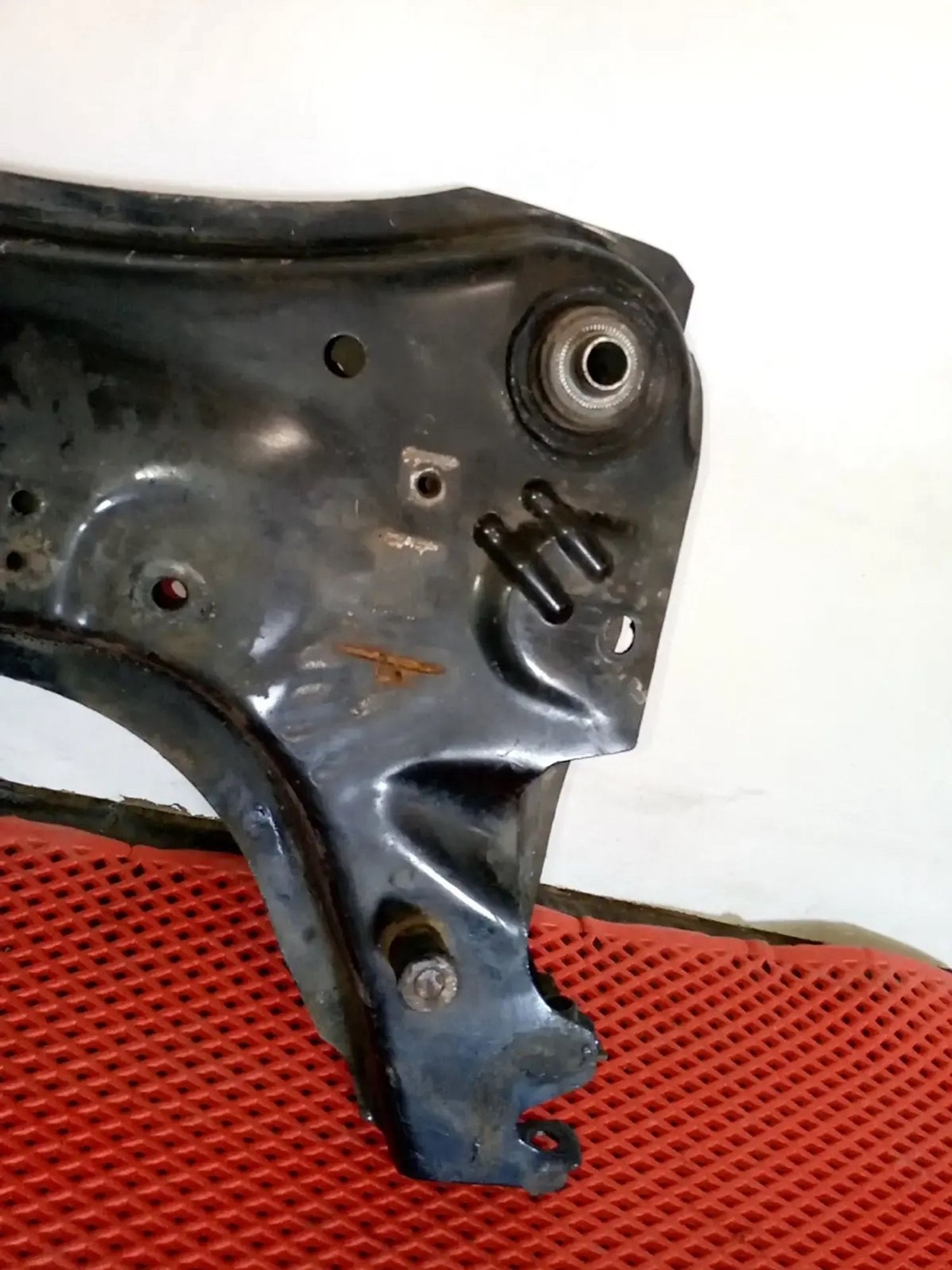 https://ycs.partsauto.market/partsauto-images/thmbs/userImages/a486c87f8955b6e25f9185efee619899/part/2bc98b6c-d9c3-44d2-996b-c8f60c2cb4ca_1779344330211.jpg
