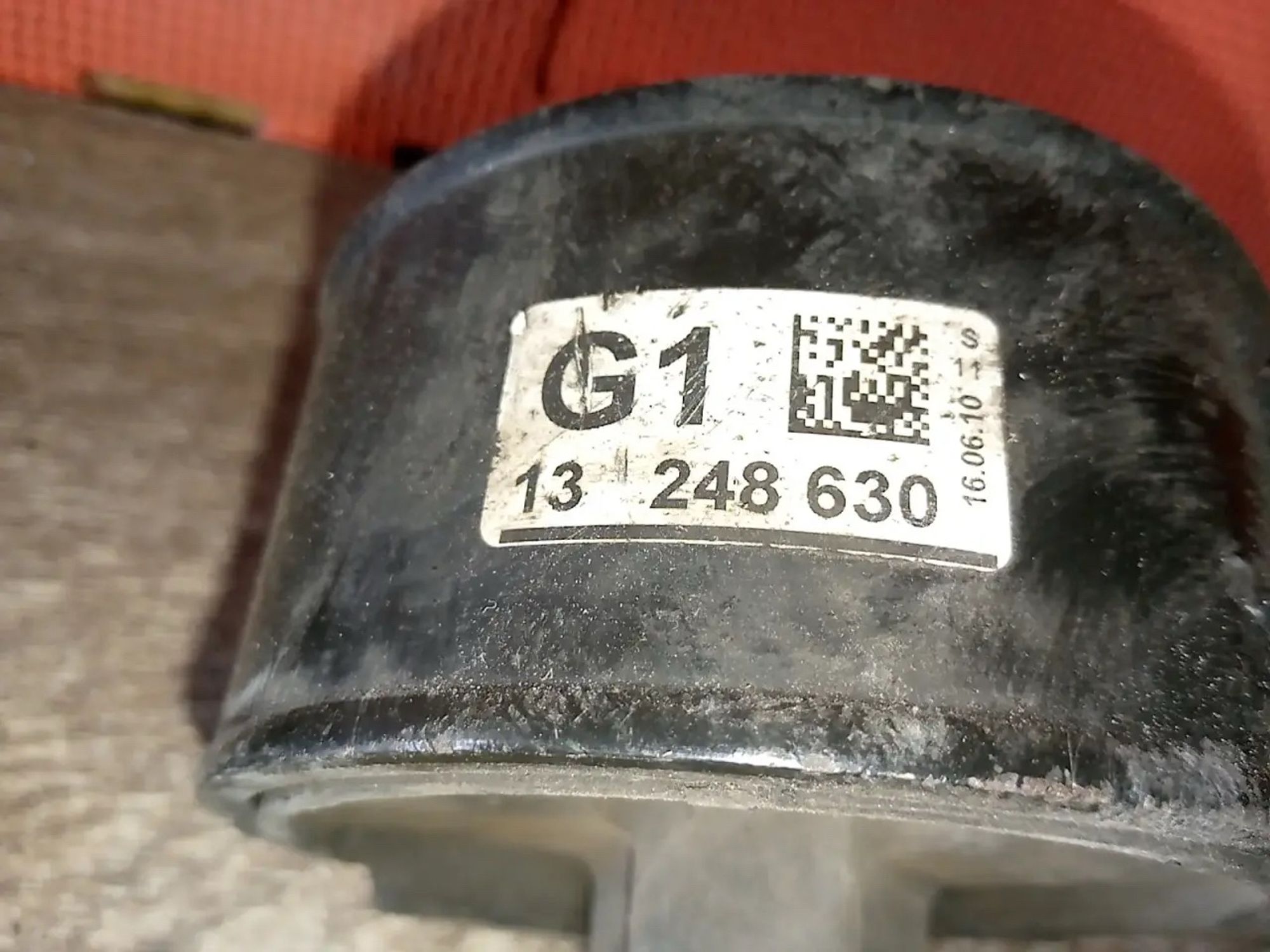 https://ycs.partsauto.market/partsauto-images/thmbs/userImages/a486c87f8955b6e25f9185efee619899/part/2be4ab0a-bf37-4246-b8ae-23881c9f1dc9_1786653290801.jpg