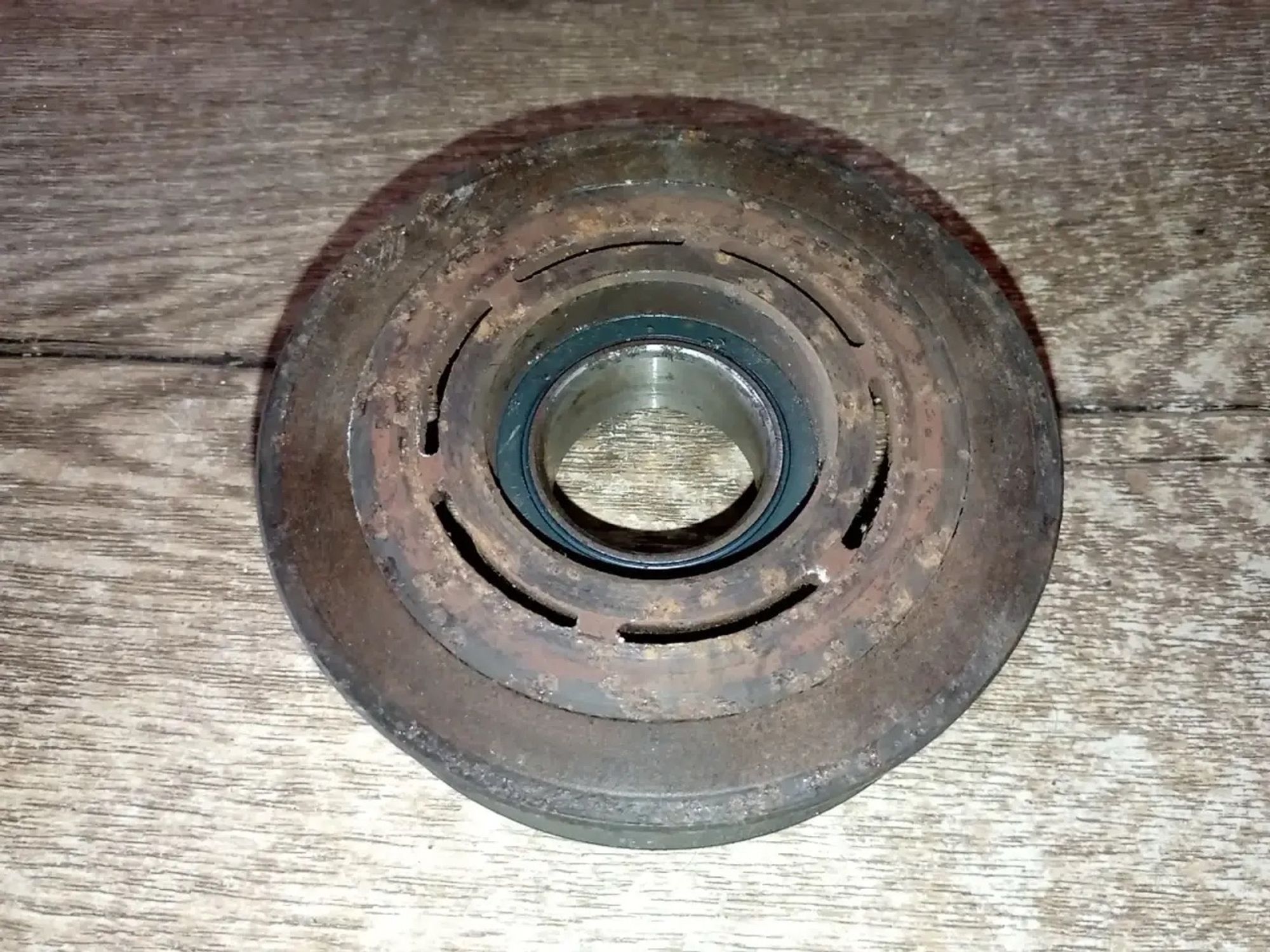 https://ycs.partsauto.market/partsauto-images/thmbs/userImages/a486c87f8955b6e25f9185efee619899/part/2c1595c9-87ae-4673-9d6e-6214d830dcec_1784902611664.jpg