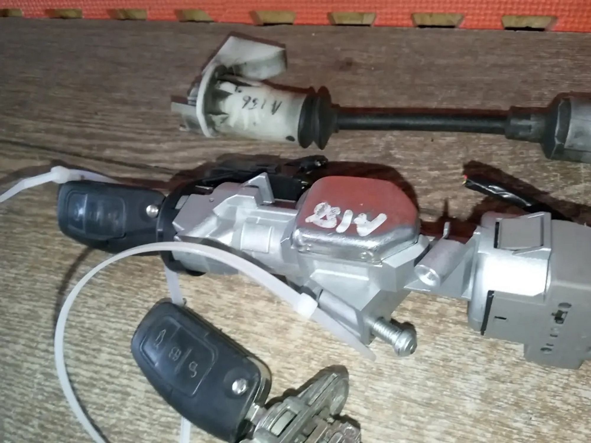 https://ycs.partsauto.market/partsauto-images/thmbs/userImages/a486c87f8955b6e25f9185efee619899/part/2c7276a6-65e3-43a1-a6e3-dab0f7ca355a_1778653169783.jpg