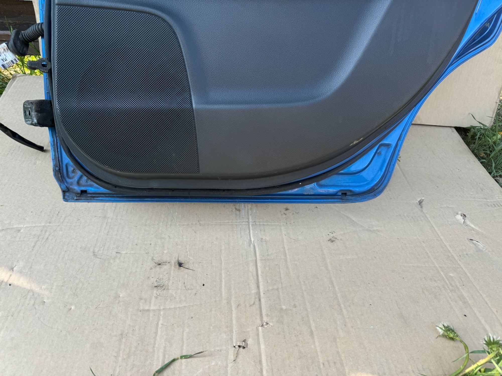 https://ycs.partsauto.market/partsauto-images/thmbs/userImages/a486c87f8955b6e25f9185efee619899/part/2e2c968d-33a1-45f9-b982-53f2975819a2_1779789029803.jpg