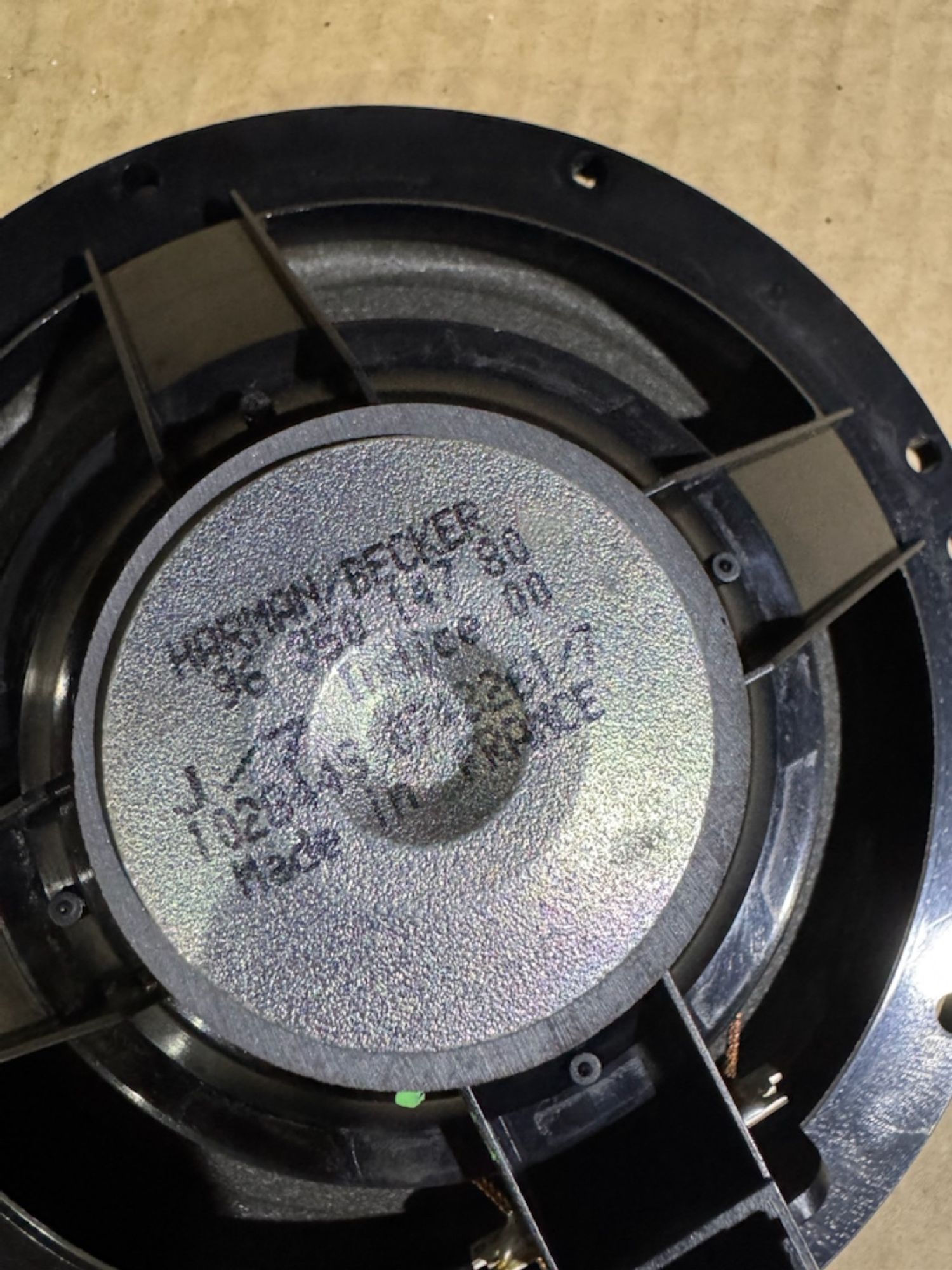 https://ycs.partsauto.market/partsauto-images/thmbs/userImages/a486c87f8955b6e25f9185efee619899/part/2ec3d63b-46fd-4a6f-b19d-ae7bb49650db_1785226104148.jpg