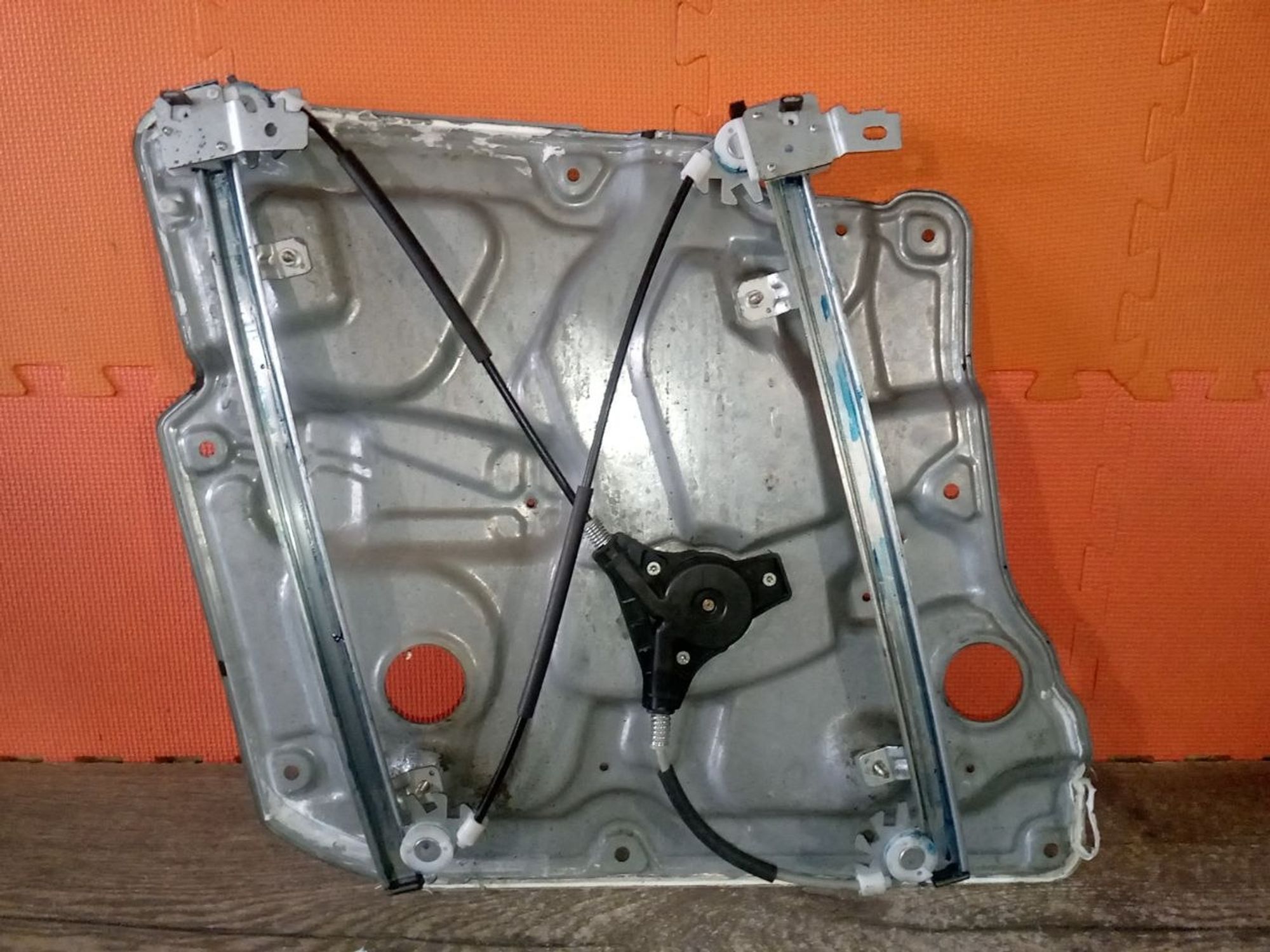https://ycs.partsauto.market/partsauto-images/thmbs/userImages/a486c87f8955b6e25f9185efee619899/part/2ed200b8-2d28-41c2-9a36-5c6fd78c3e52_1775856418307.jpg