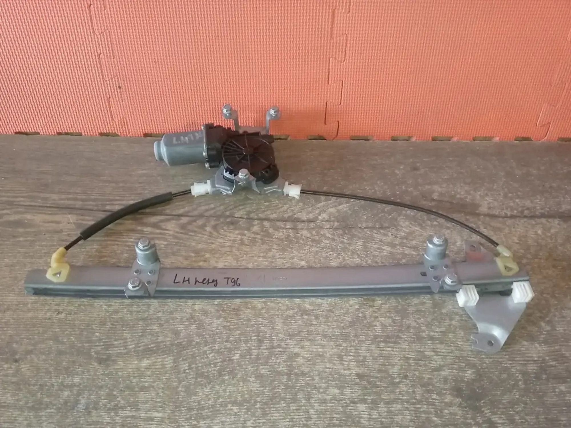 https://ycs.partsauto.market/partsauto-images/thmbs/userImages/a486c87f8955b6e25f9185efee619899/part/2efcaf48-f7c2-4e3a-840b-bd2eae6597d4_1778190050586.jpg