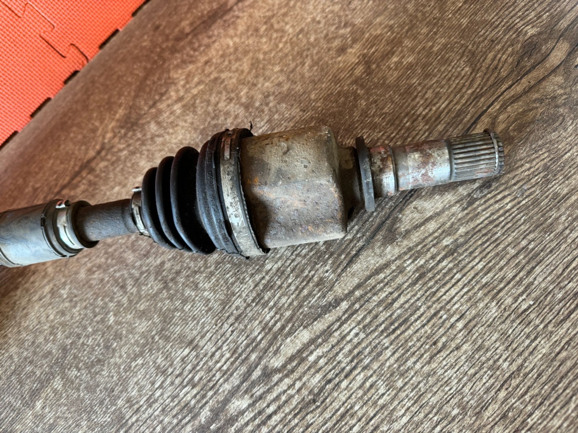 https://ycs.partsauto.market/partsauto-images/thmbs/userImages/a486c87f8955b6e25f9185efee619899/part/2f1c33fe-3c2f-4aa2-b2d0-43a5ddbf64df_1779051649334.jpg