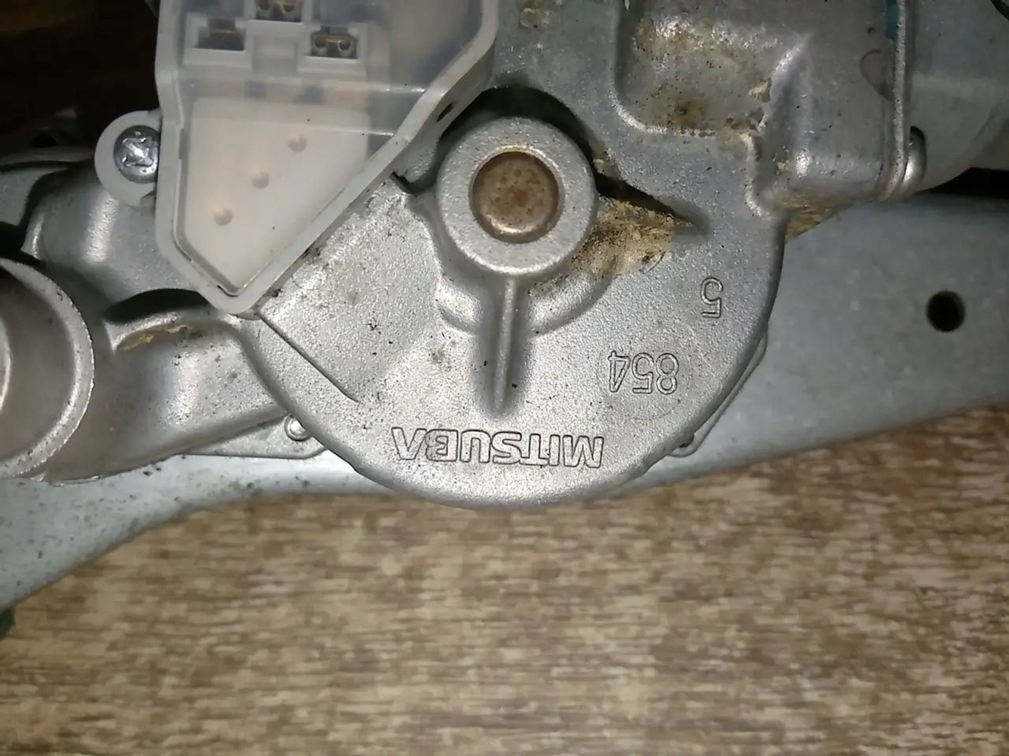 https://ycs.partsauto.market/partsauto-images/thmbs/userImages/a486c87f8955b6e25f9185efee619899/part/2fef49fb-0017-42e9-b454-a76c6b3068c7_1778603421823.jpg