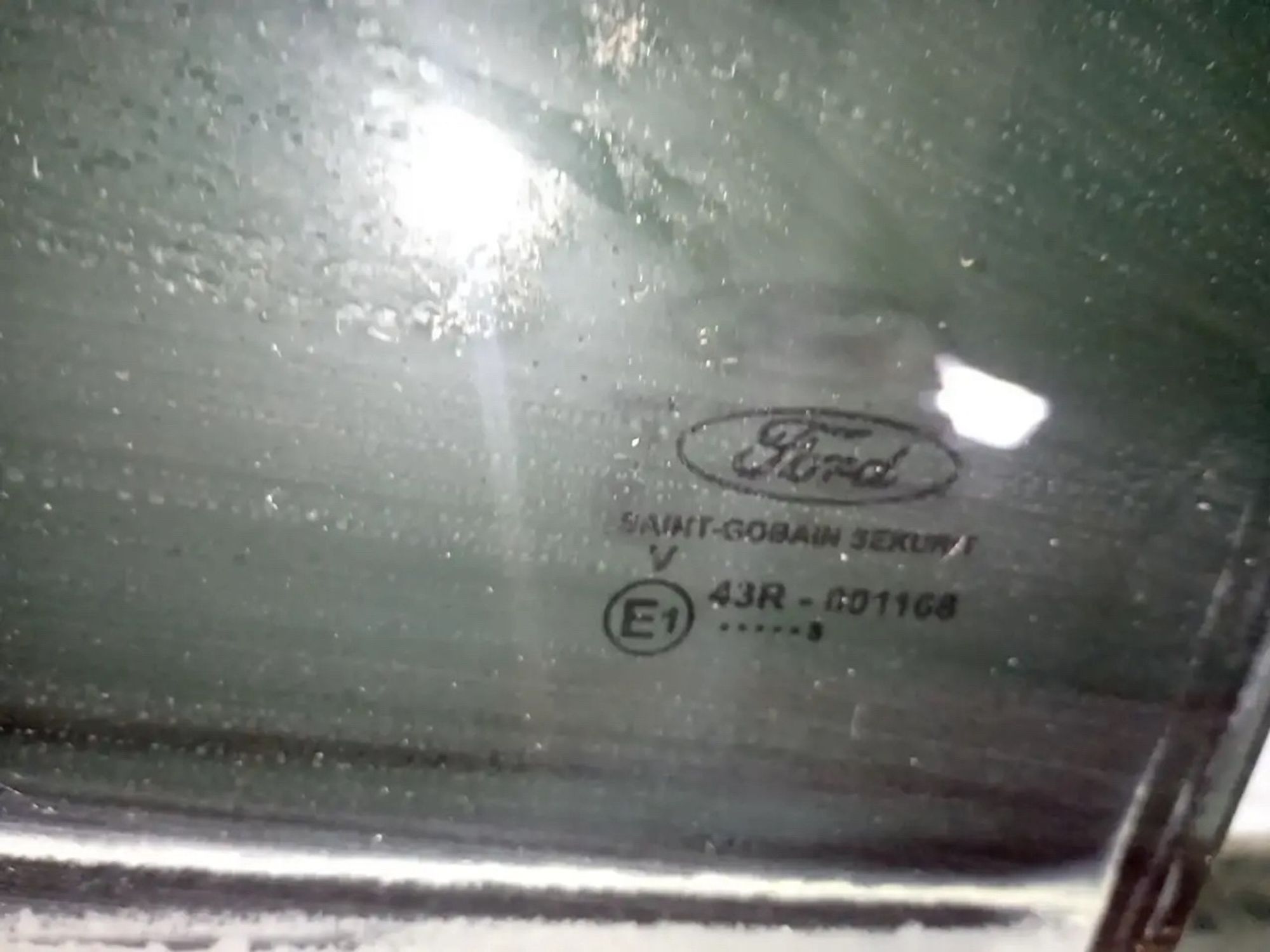 https://ycs.partsauto.market/partsauto-images/thmbs/userImages/a486c87f8955b6e25f9185efee619899/part/3036ee90-a0c9-458b-9fcc-0a4eba0124e6_1780043770004.jpg