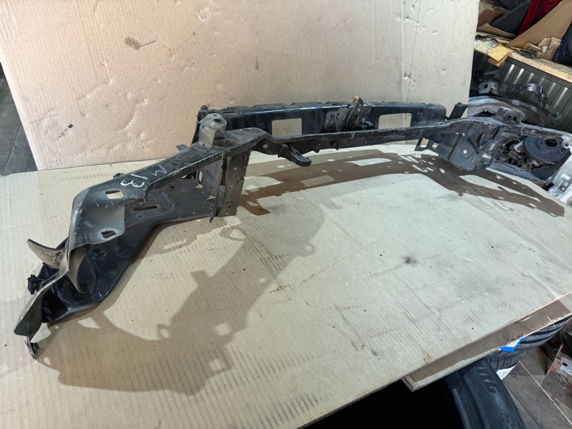 https://ycs.partsauto.market/partsauto-images/thmbs/userImages/a486c87f8955b6e25f9185efee619899/part/32d75341-01be-470e-820e-4446a454a90f_1775854610611.jpg