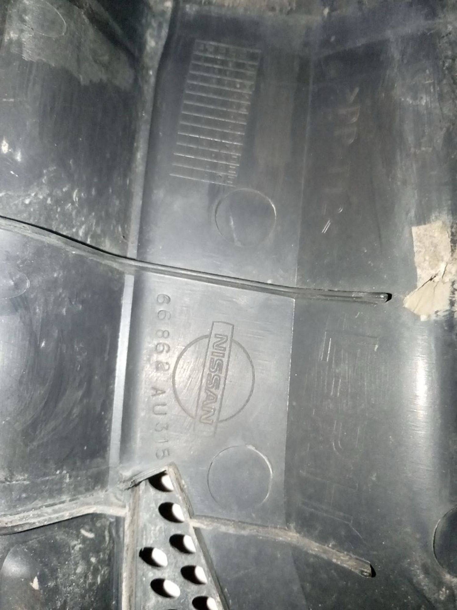 https://ycs.partsauto.market/partsauto-images/thmbs/userImages/a486c87f8955b6e25f9185efee619899/part/3351d3b4-740a-4049-bf73-6f9103c5e46d_1775855080011.jpg