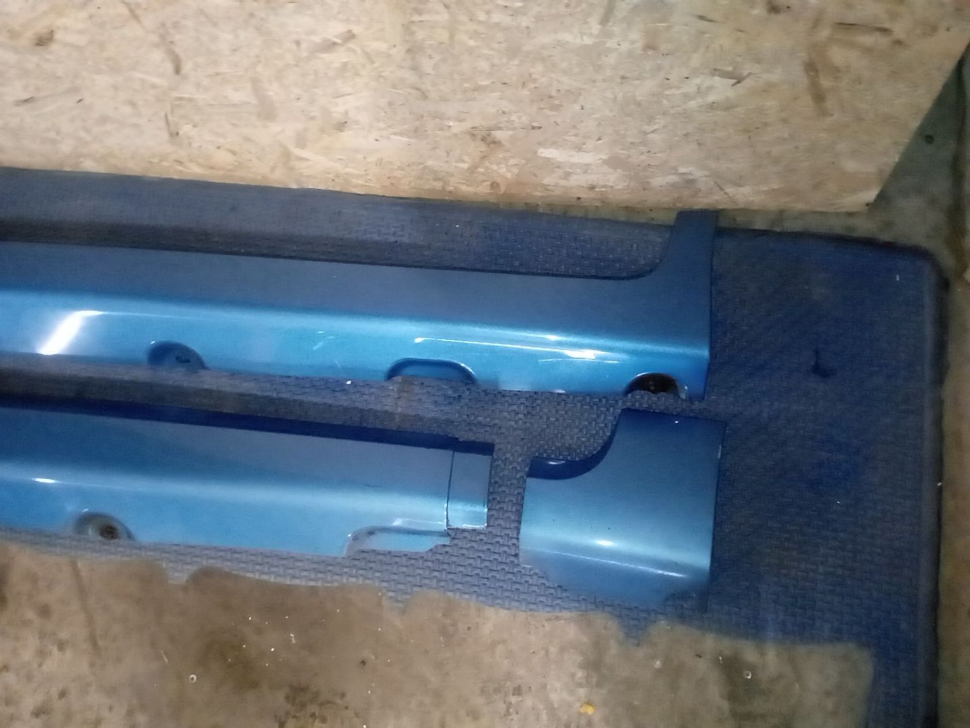 https://ycs.partsauto.market/partsauto-images/thmbs/userImages/a486c87f8955b6e25f9185efee619899/part/336806bb-608d-41de-969d-976c11ad4f9d_1782455333499.jpg