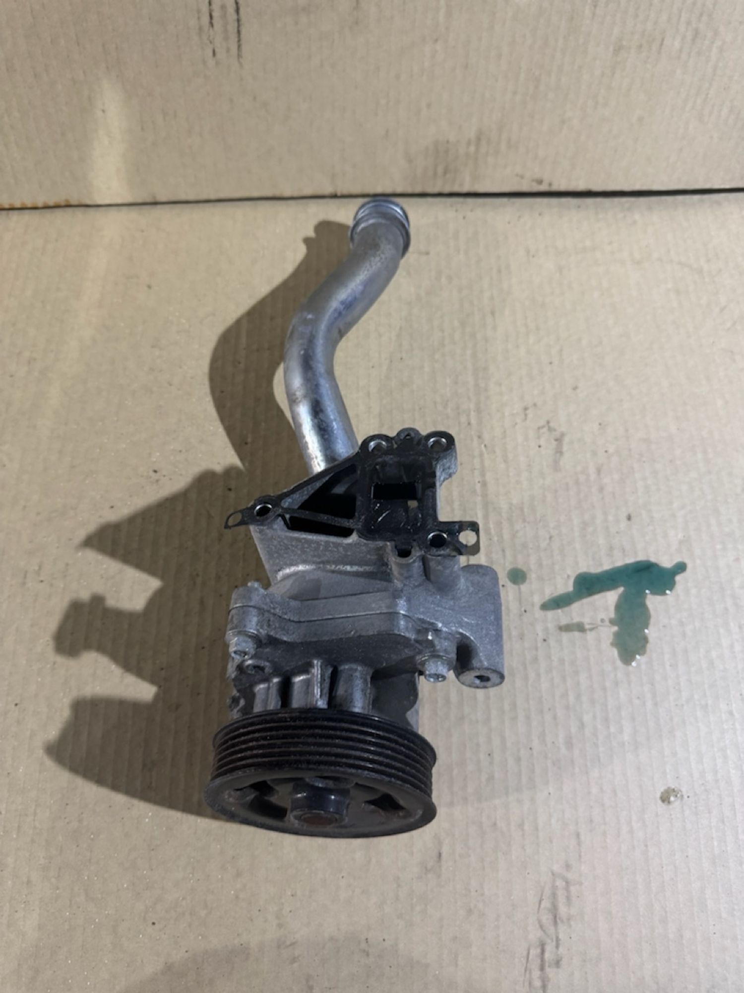 https://ycs.partsauto.market/partsauto-images/thmbs/userImages/a486c87f8955b6e25f9185efee619899/part/34790fd3-c7dd-424b-9634-ca7092cb0b56_1784578053455.jpg