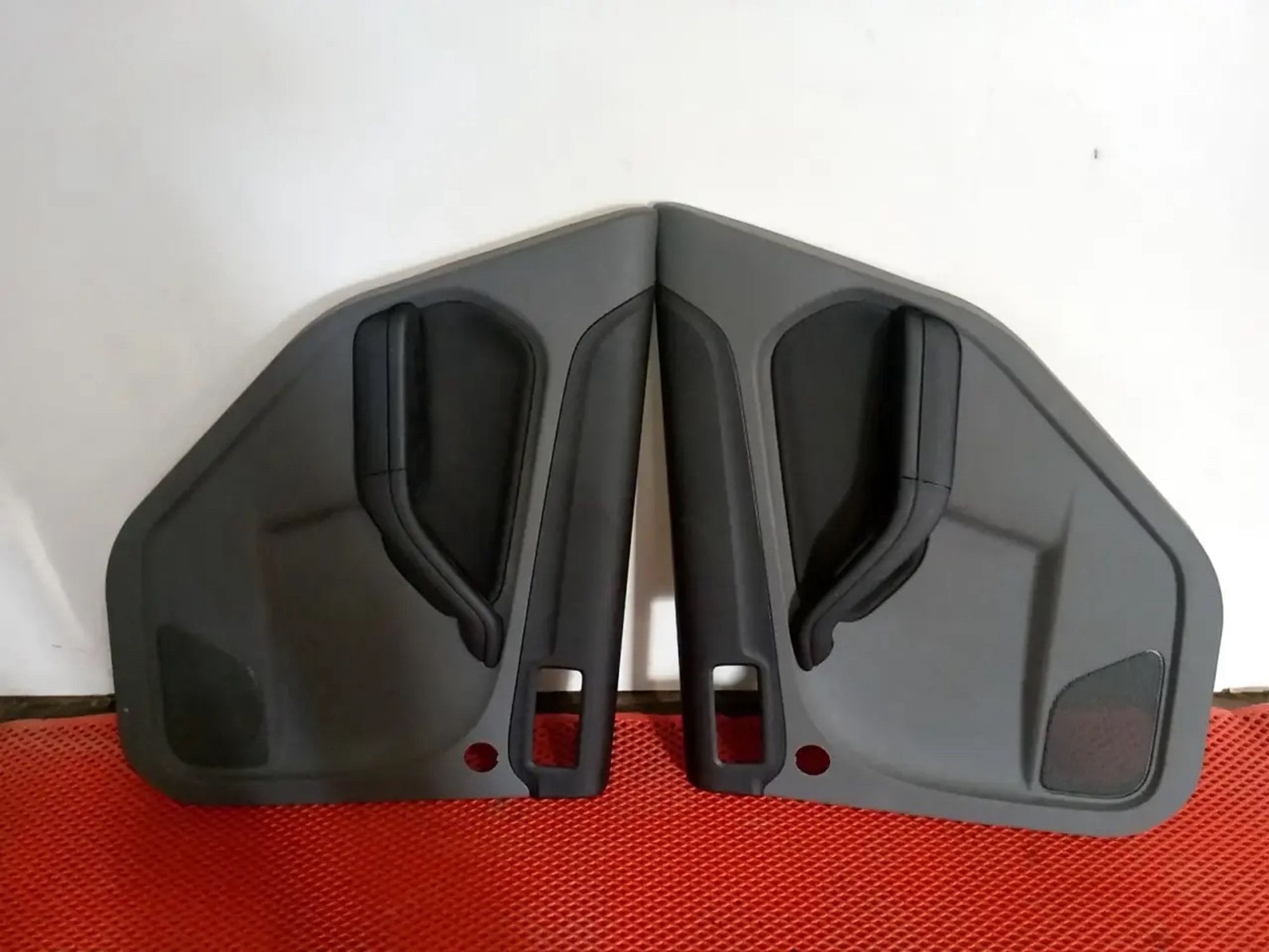 https://ycs.partsauto.market/partsauto-images/thmbs/userImages/a486c87f8955b6e25f9185efee619899/part/35d47dc6-2ad9-4740-9af0-08e6865891b7_1779793326126.jpg