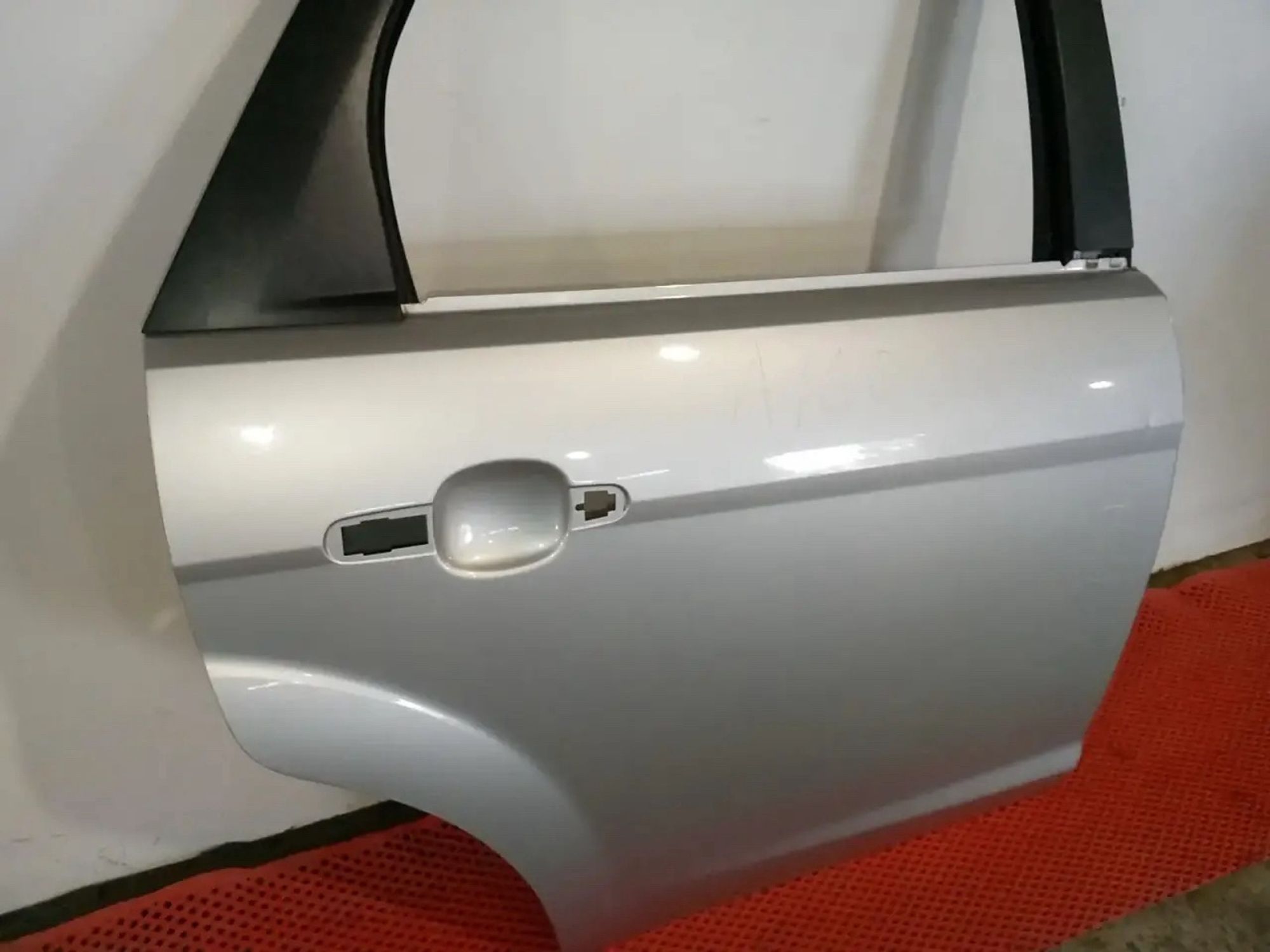 https://ycs.partsauto.market/partsauto-images/thmbs/userImages/a486c87f8955b6e25f9185efee619899/part/361b3e2f-2439-4363-ac32-bcffd5ee006a_1779051644013.jpg