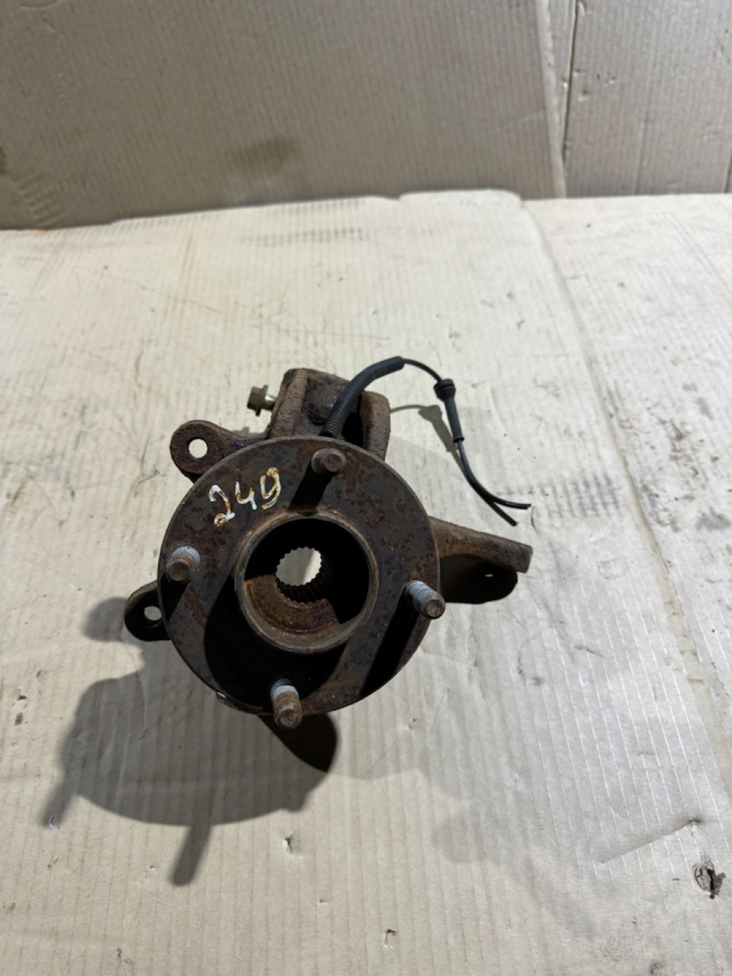 https://ycs.partsauto.market/partsauto-images/thmbs/userImages/a486c87f8955b6e25f9185efee619899/part/36a40c35-bfba-4c14-80c9-a104764e606f_1775854627328.jpg