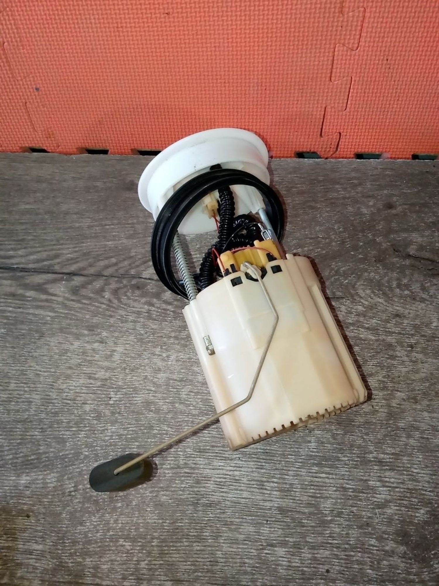 https://ycs.partsauto.market/partsauto-images/thmbs/userImages/a486c87f8955b6e25f9185efee619899/part/37207cf5-6996-435a-b41c-2c9bac967433_1775855968304.jpg