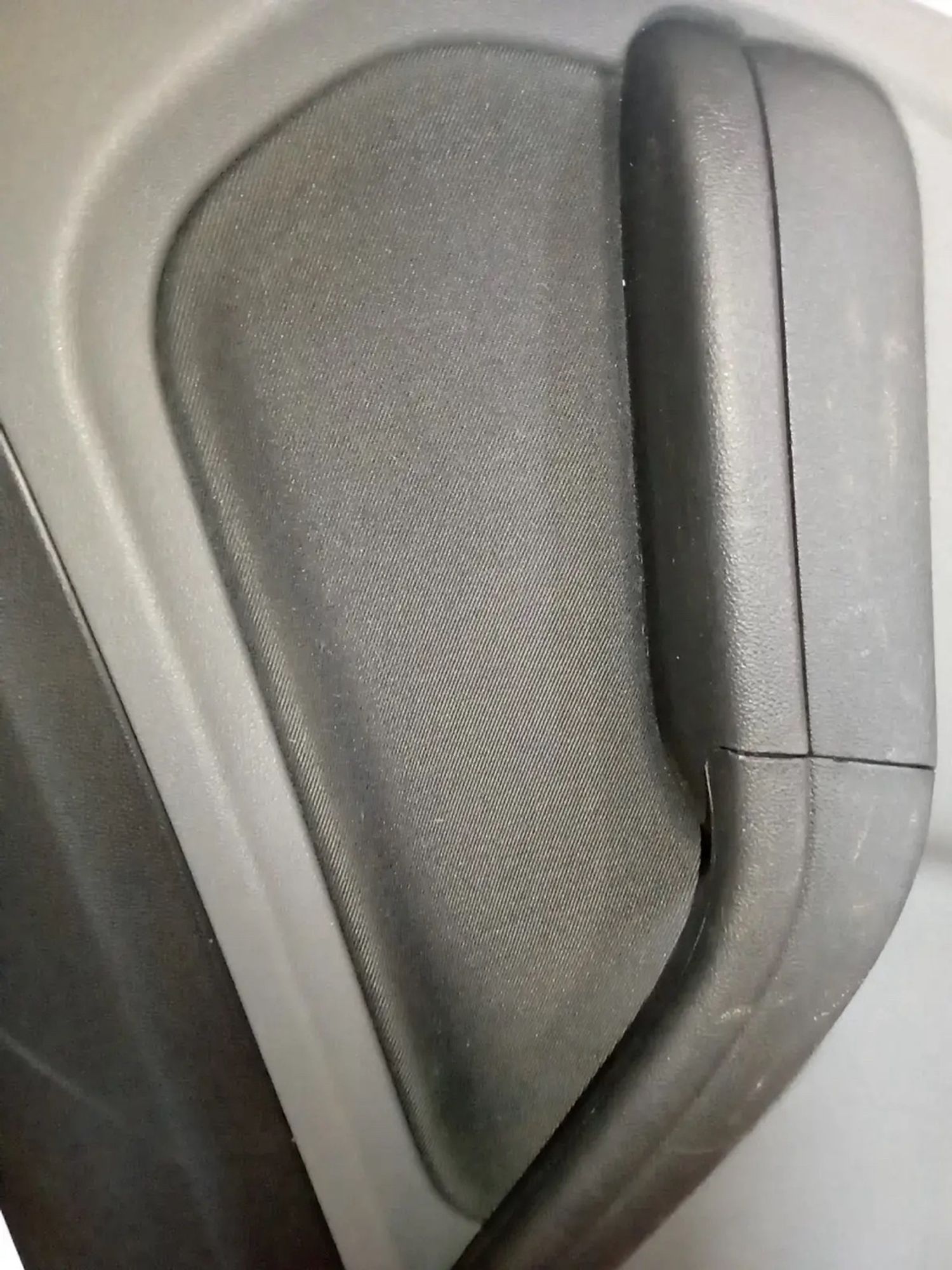 https://ycs.partsauto.market/partsauto-images/thmbs/userImages/a486c87f8955b6e25f9185efee619899/part/37b9624f-640b-4762-b3c0-6353dfcad44c_1779793328728.jpg