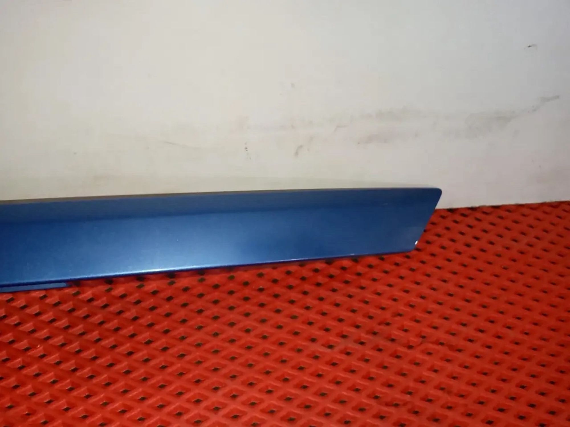 https://ycs.partsauto.market/partsauto-images/thmbs/userImages/a486c87f8955b6e25f9185efee619899/part/38bdcbf4-99a5-4483-9c29-6fb0f234891d_1778605179542.jpg